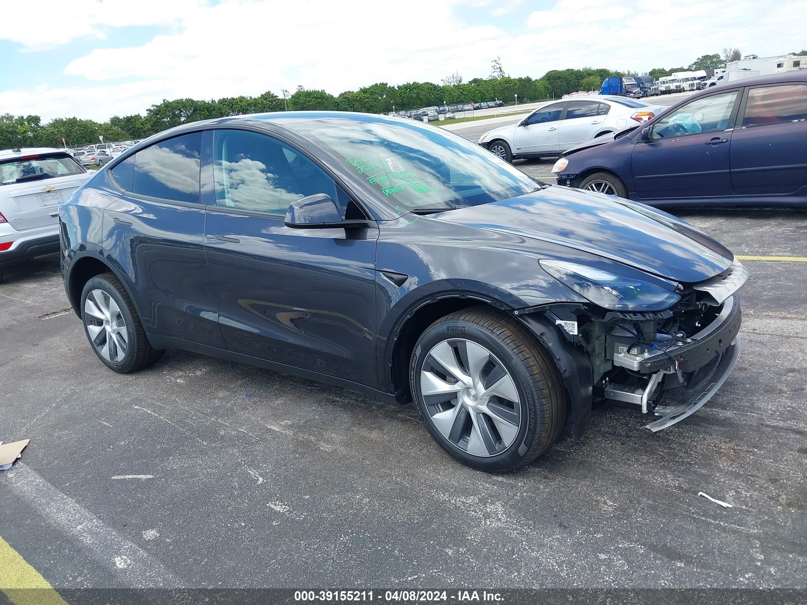 TESLA MODEL Y 2024 7saygdee9ra256159