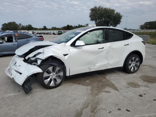 TESLA MODEL Y 2024 7saygdee9ra257439