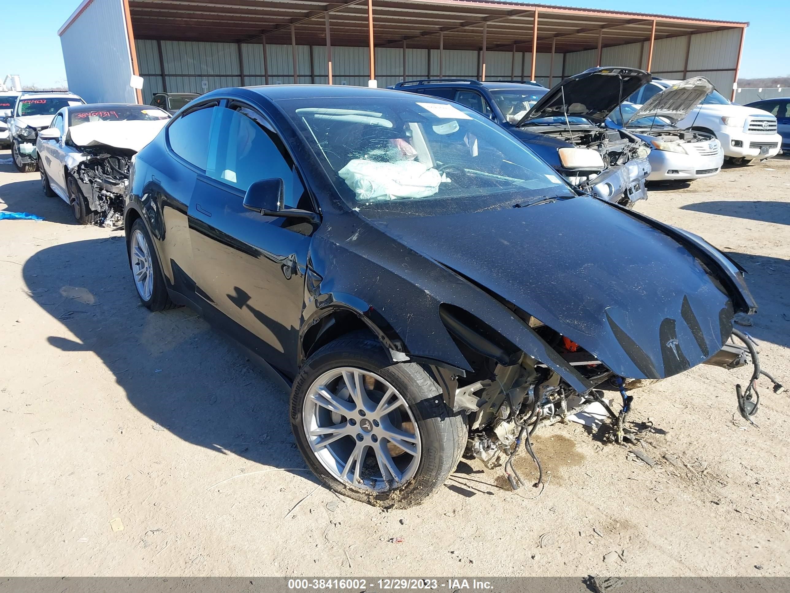 TESLA MODEL Y 2022 7saygdeexna008836