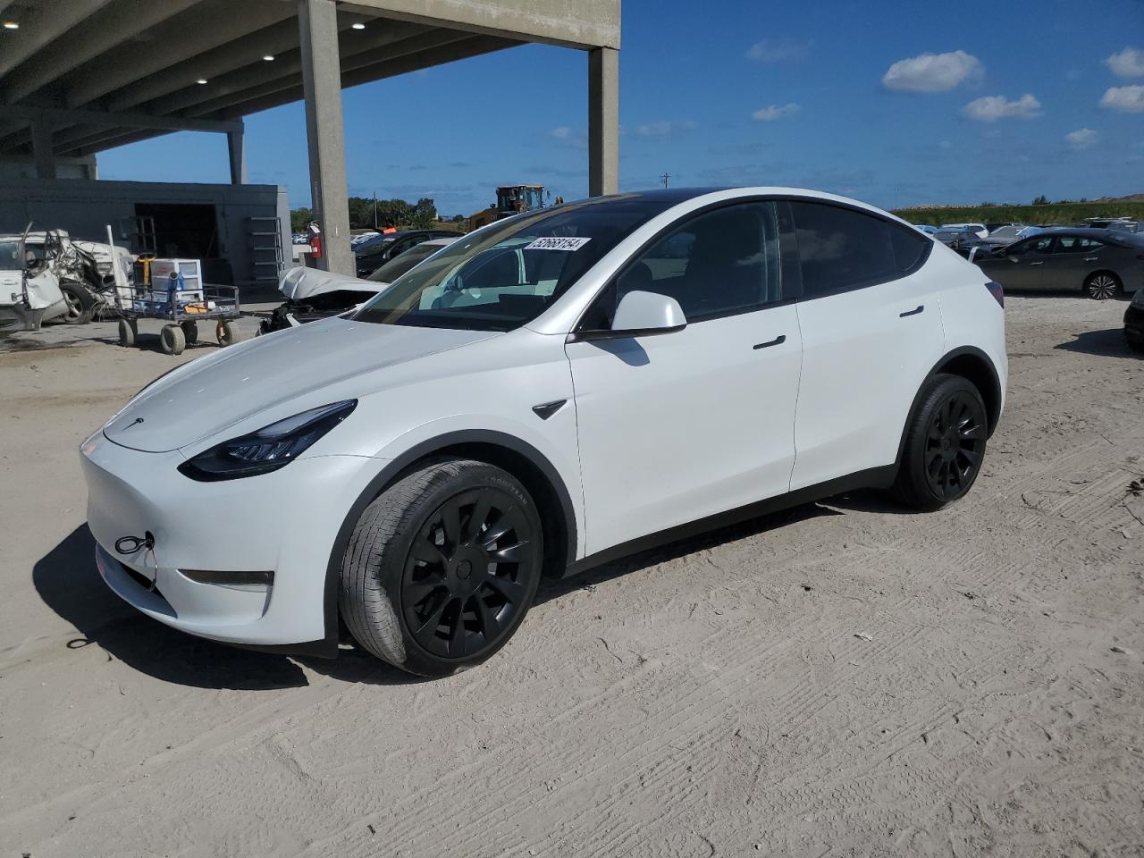 TESLA MODEL Y 2023 7saygdeexpa103948