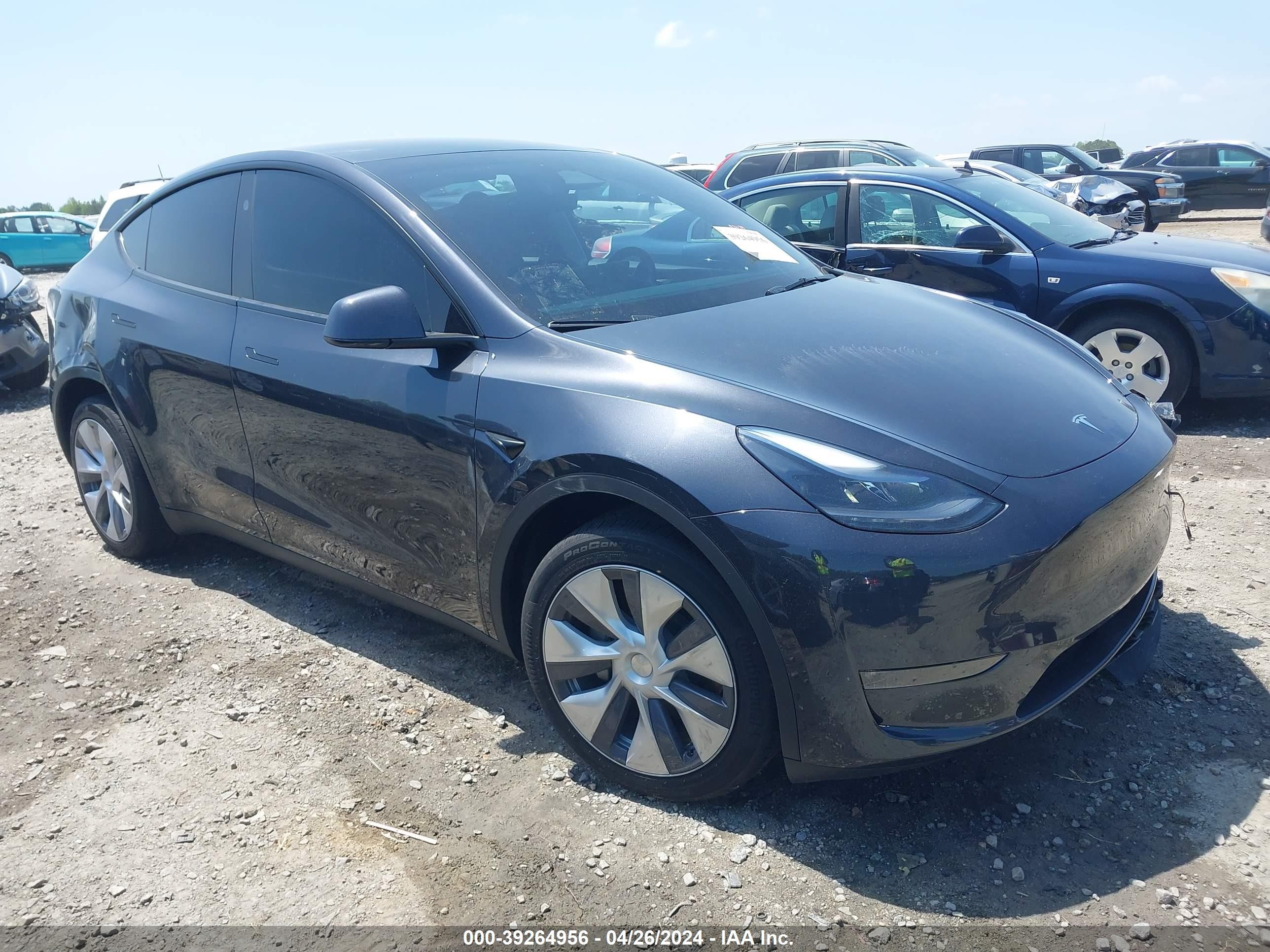 TESLA MODEL Y 2024 7saygdeexra226314