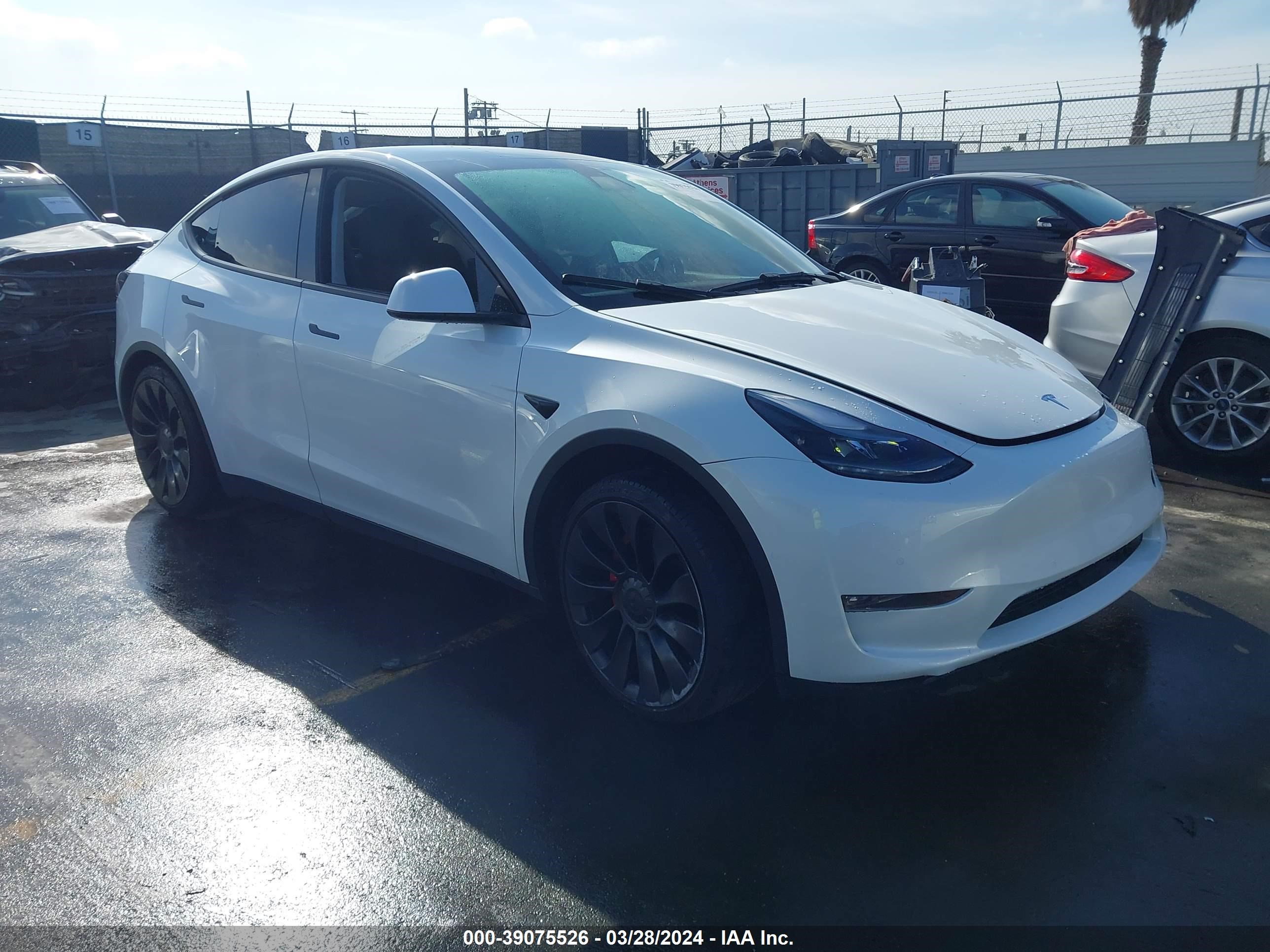 TESLA MODEL Y 2022 7saygdef2nf489550