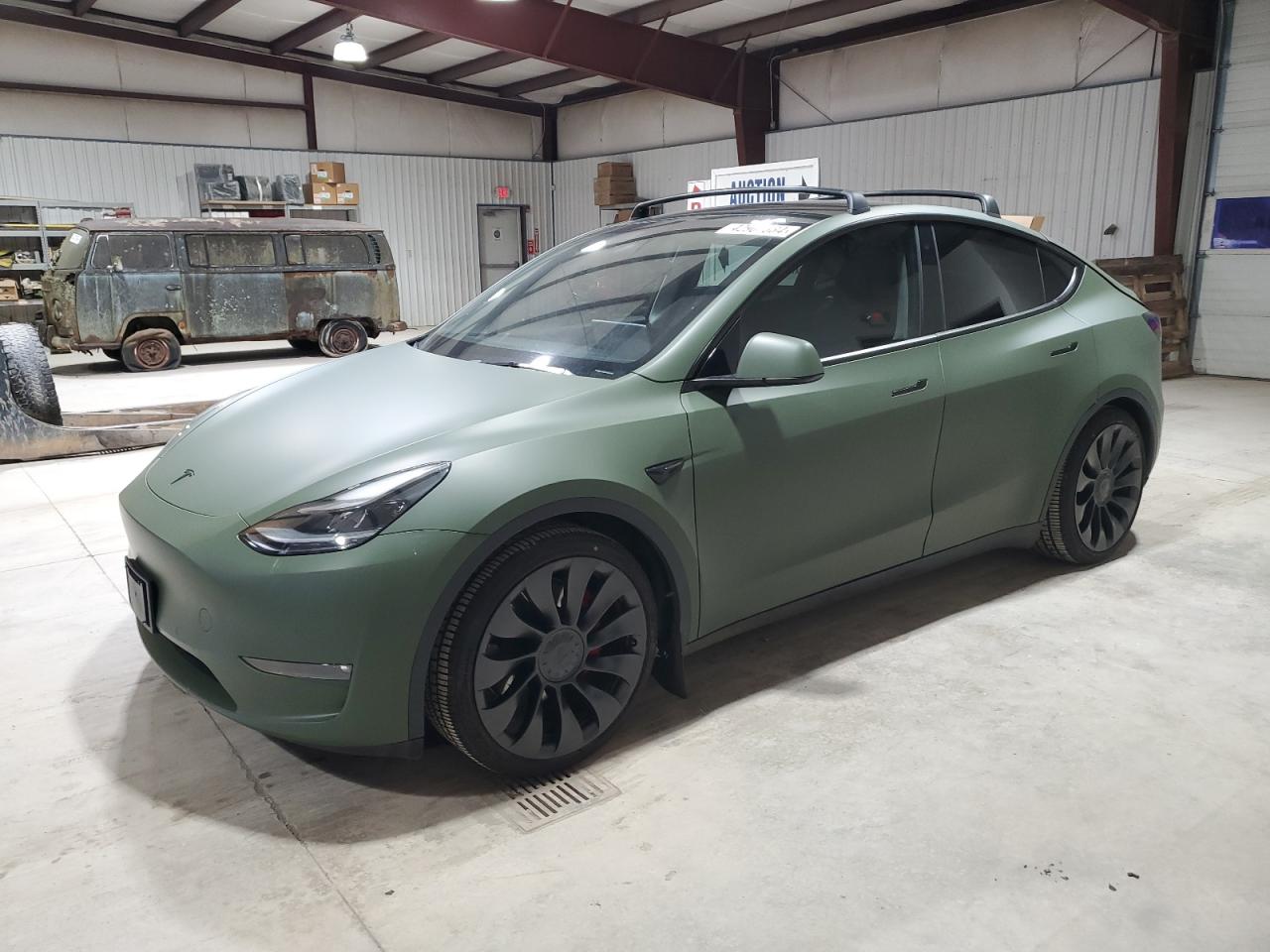 TESLA MODEL Y 2022 7saygdef3nf324753