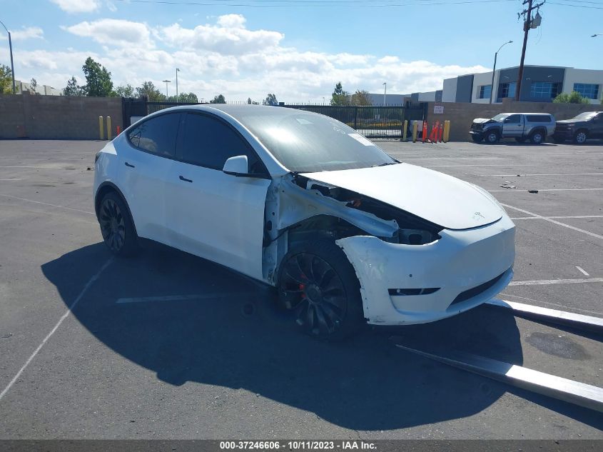 TESLA MODEL Y 2022 7saygdef3nf397332