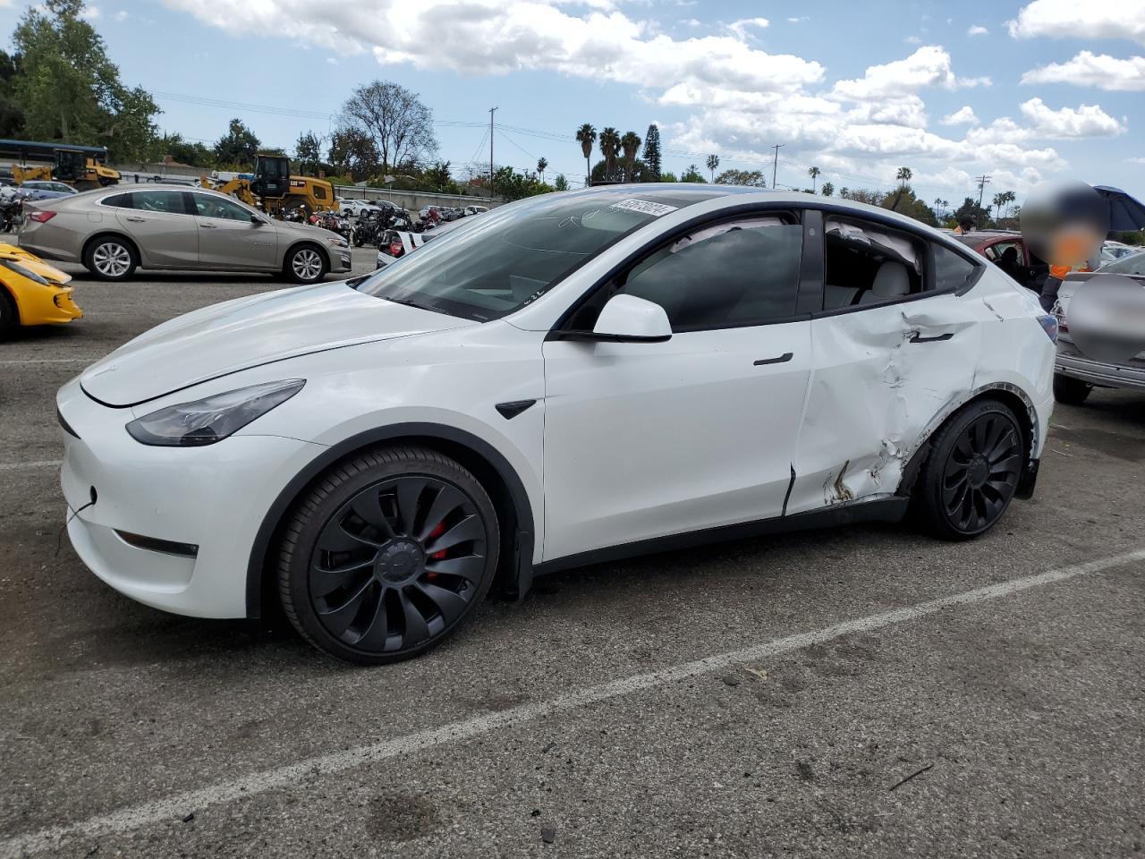 TESLA MODEL Y 2022 7saygdef3nf559038