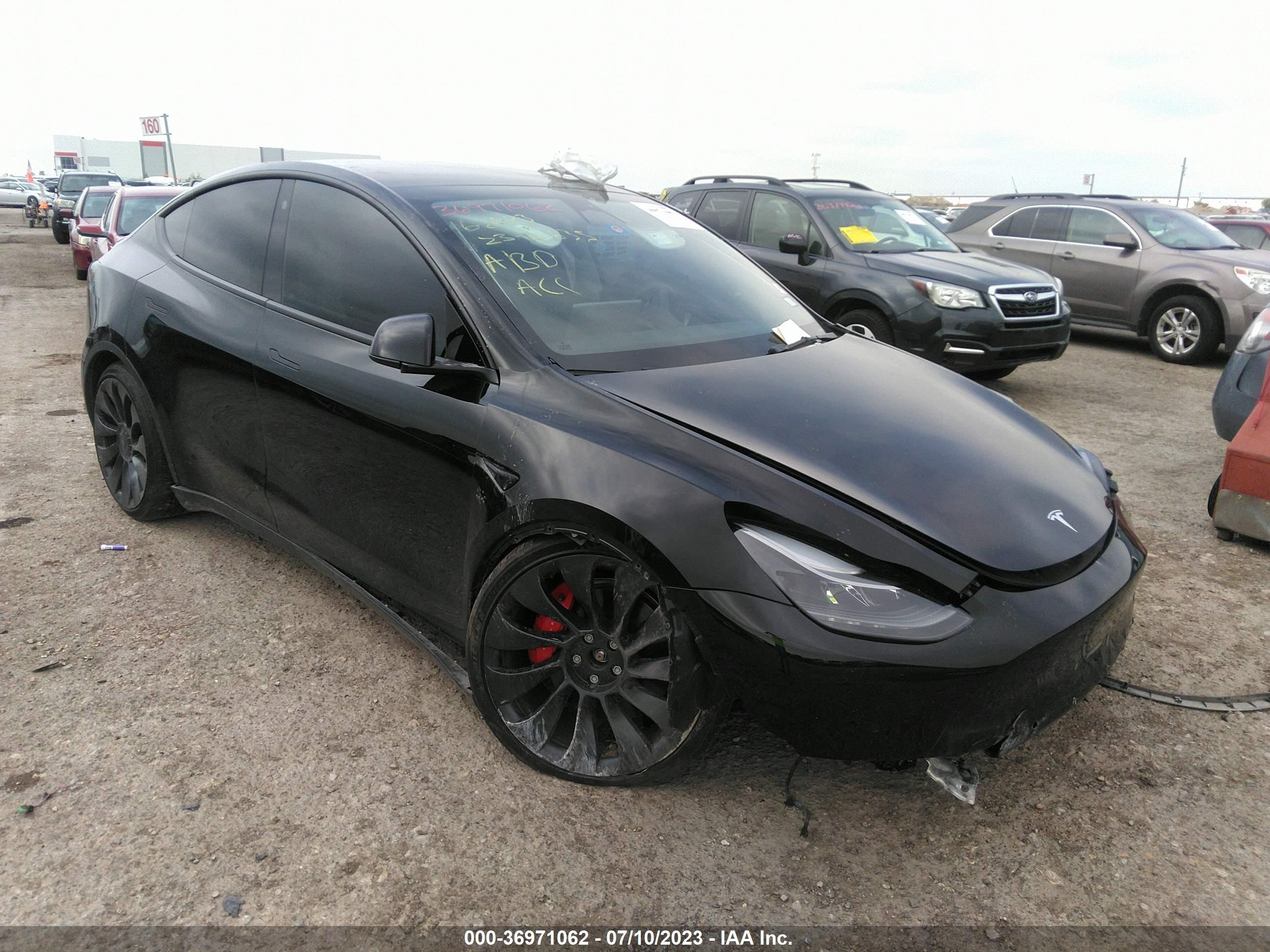 TESLA MODEL Y 2022 7saygdef4nf502444