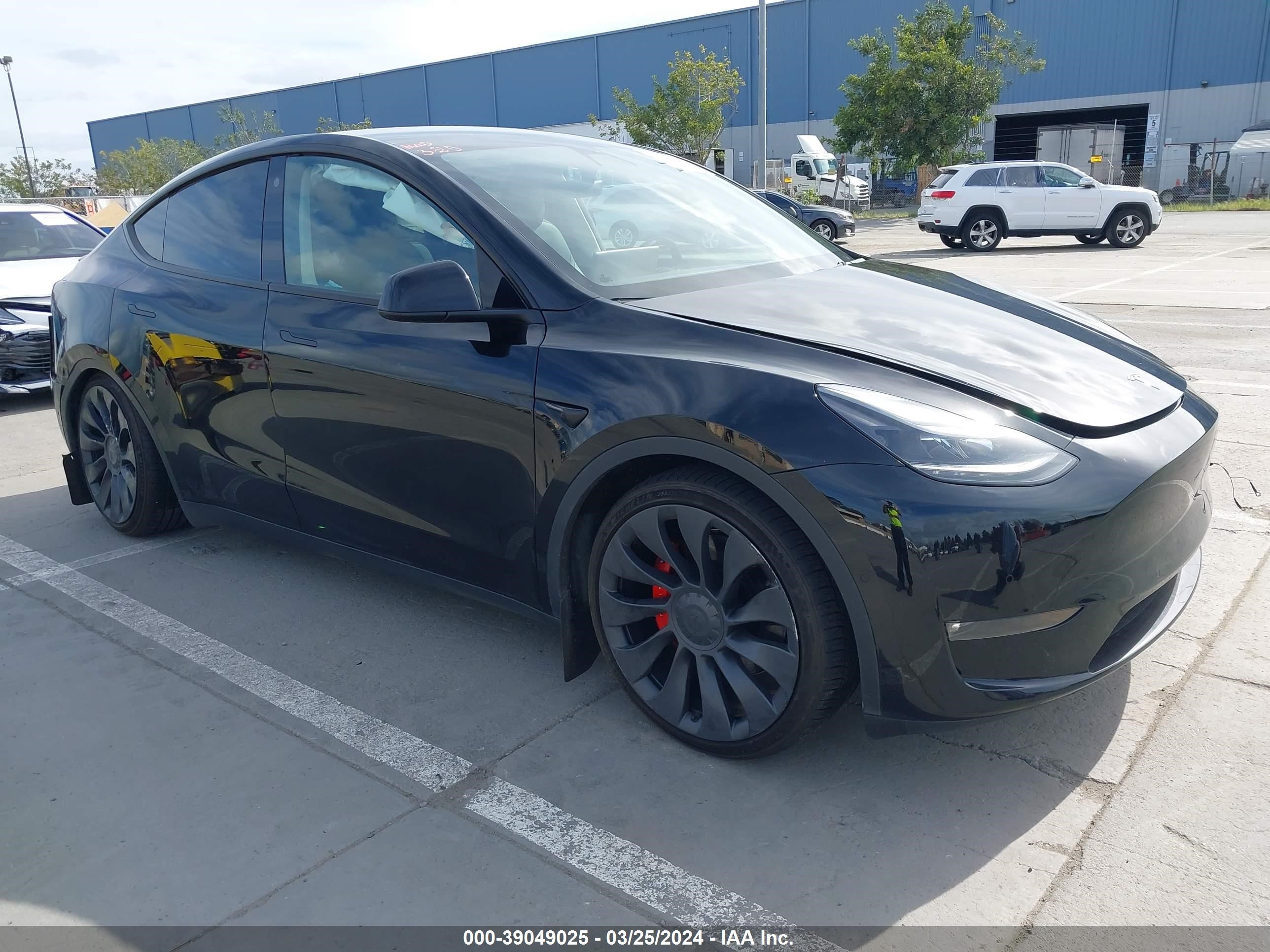 TESLA MODEL Y 2022 7saygdef6nf414995