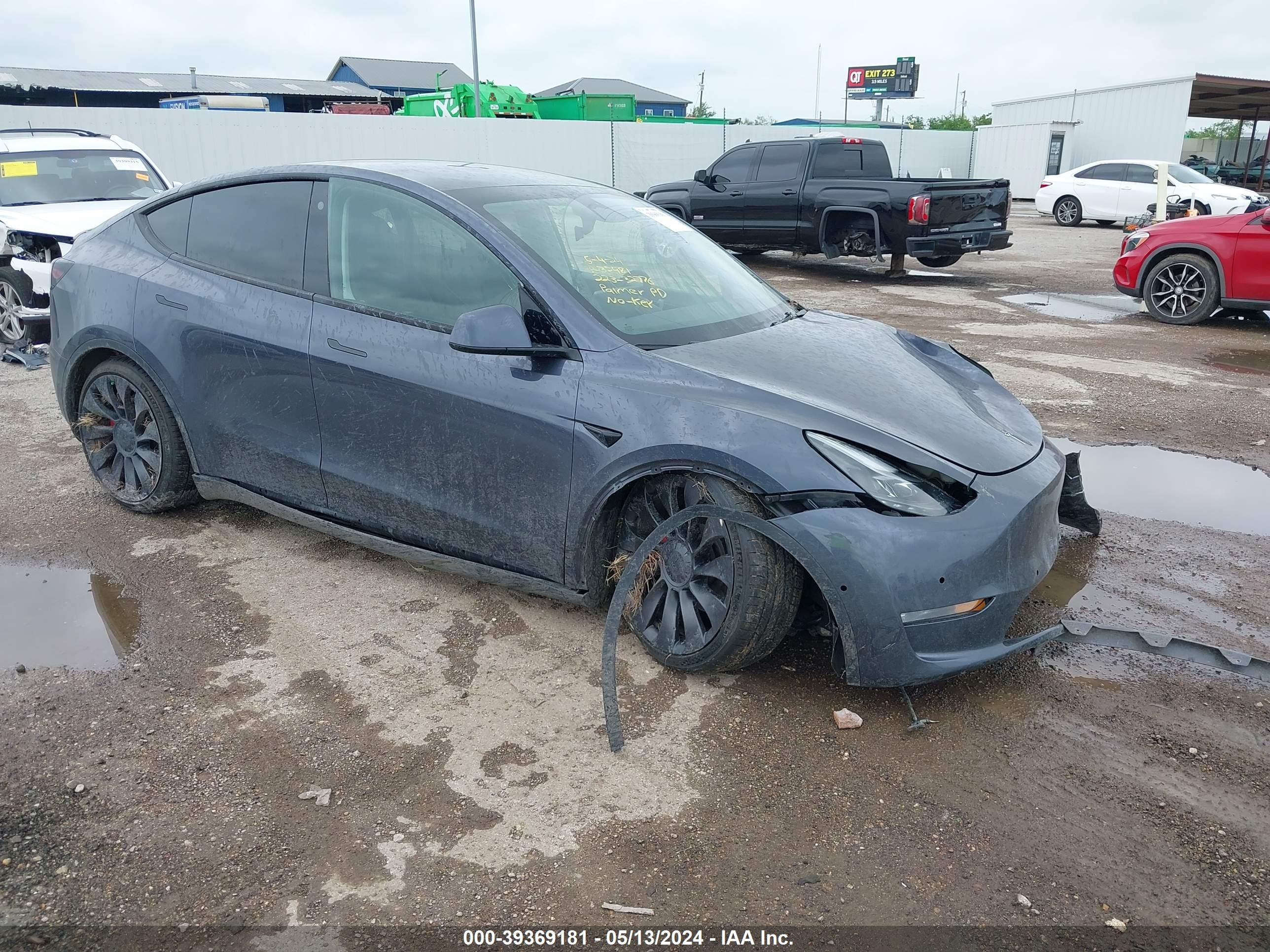 TESLA MODEL Y 2022 7saygdef6nf545974