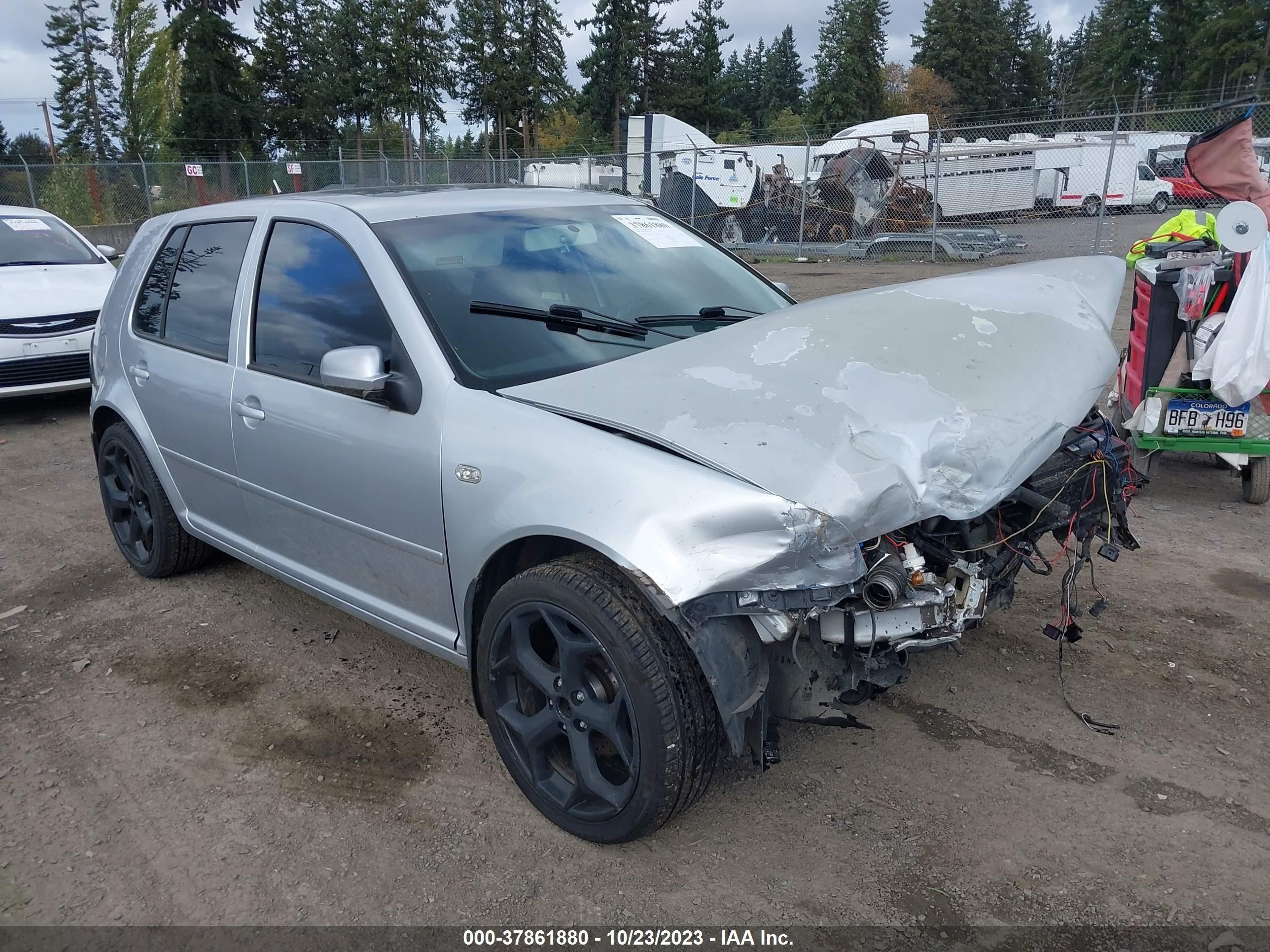 VOLKSWAGEN GOLF 2004 9bwgr61j444031240