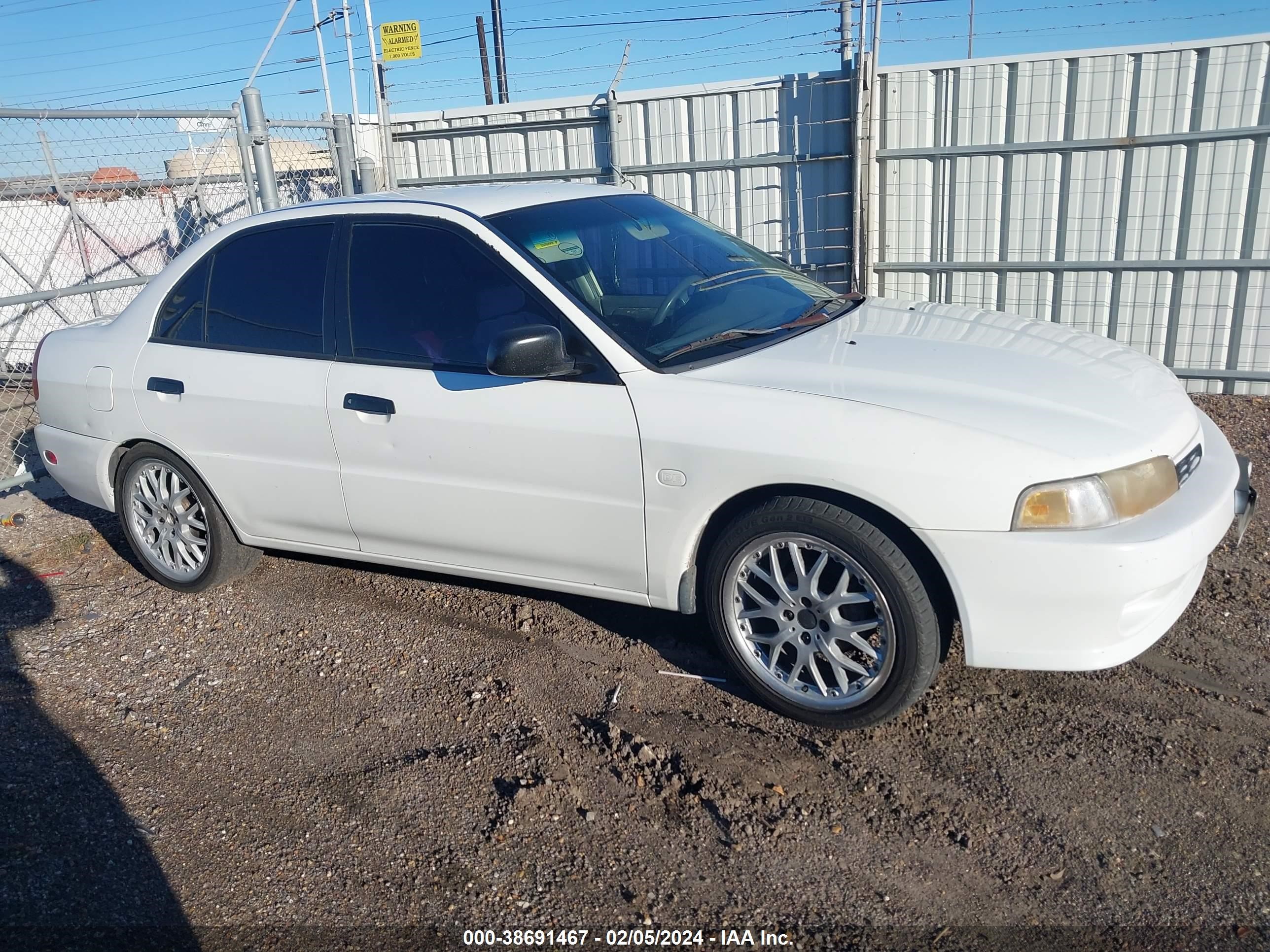 MITSUBISHI MIRAGE 1999 ja3ay26a0xu038371