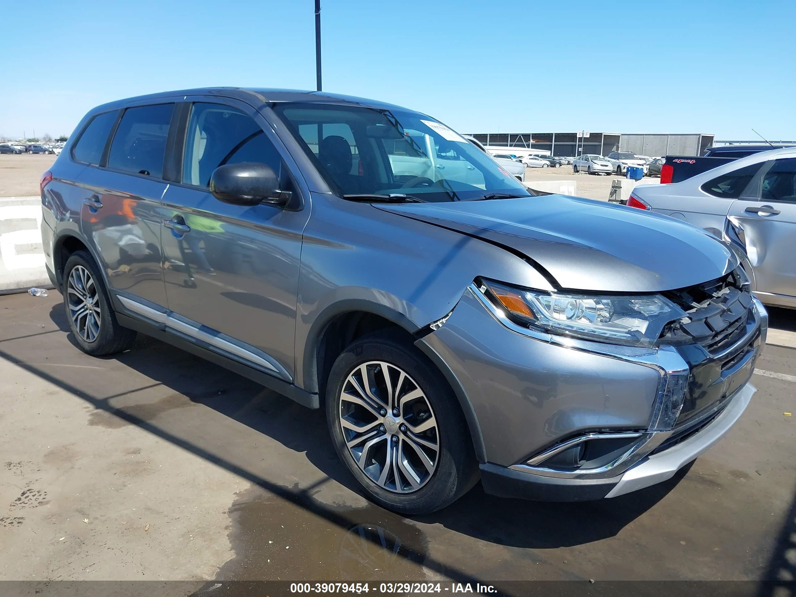 MITSUBISHI OUTLANDER 2017 ja4ad2a30hz035281