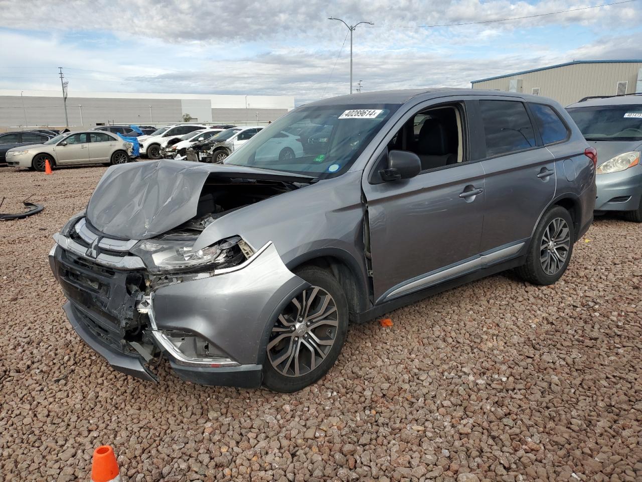 MITSUBISHI OUTLANDER 2017 ja4ad2a32hz053927