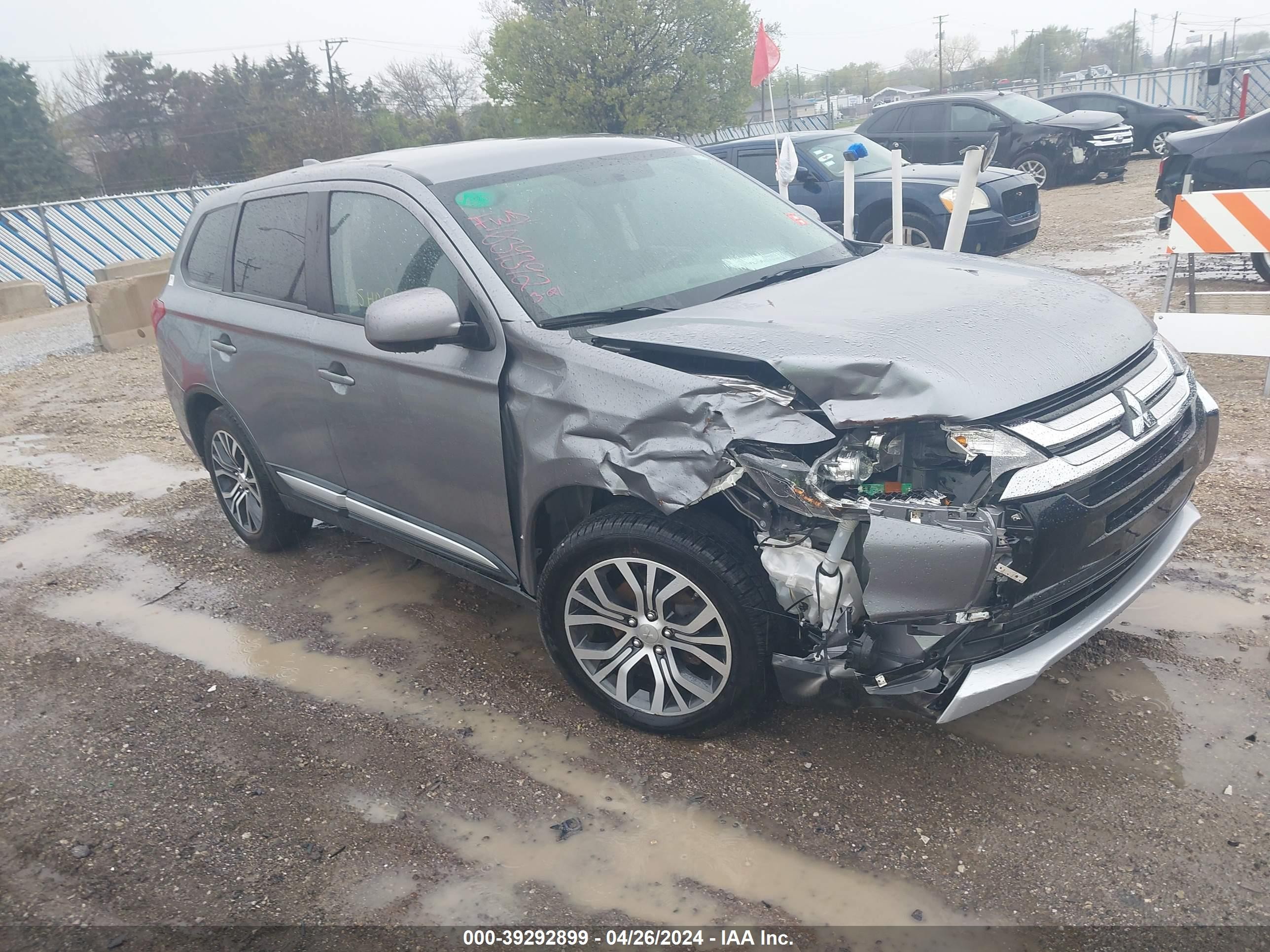 MITSUBISHI OUTLANDER 2017 ja4ad2a37hz039392