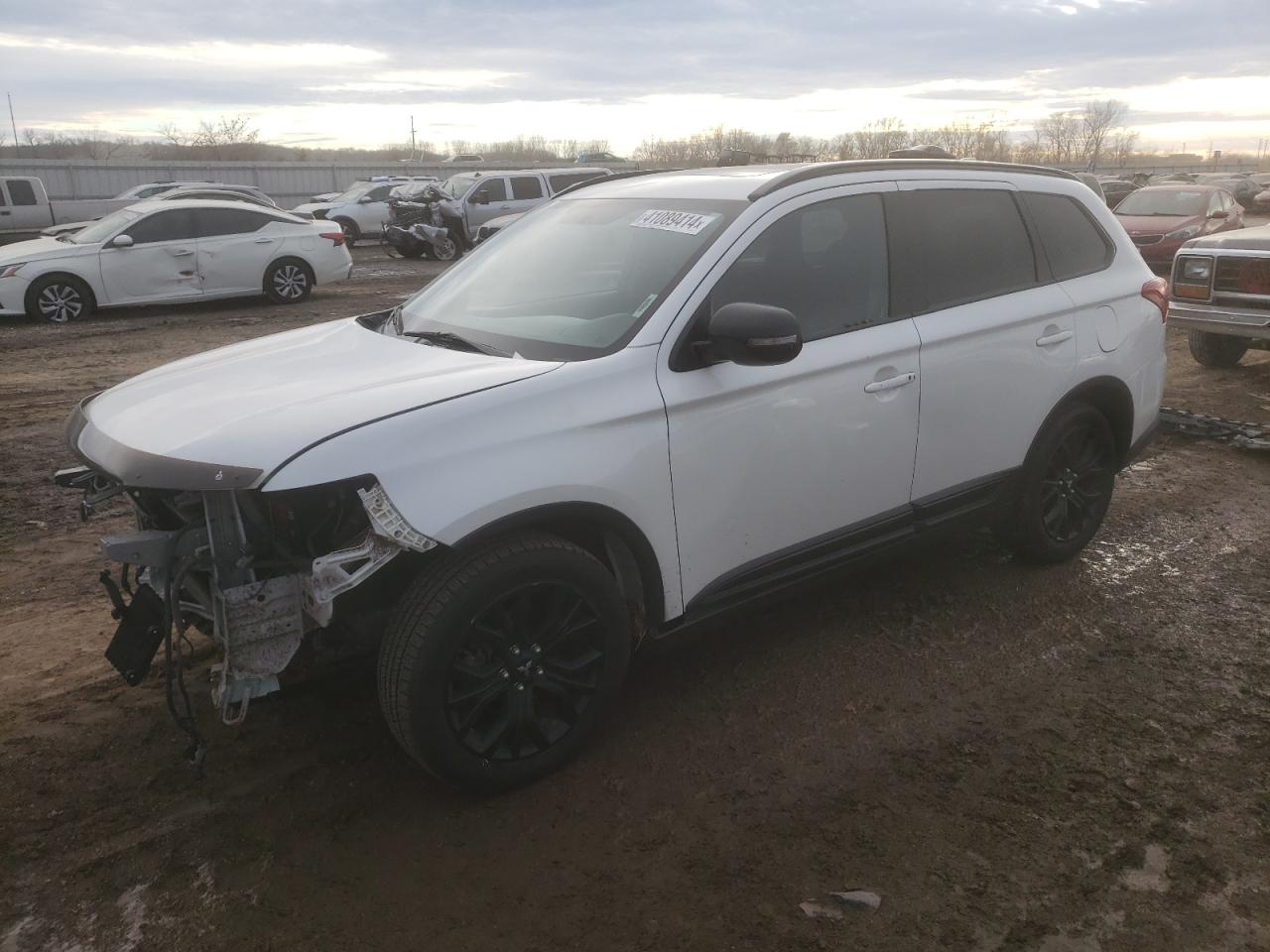 MITSUBISHI OUTLANDER 2018 ja4ad3a34jz060728