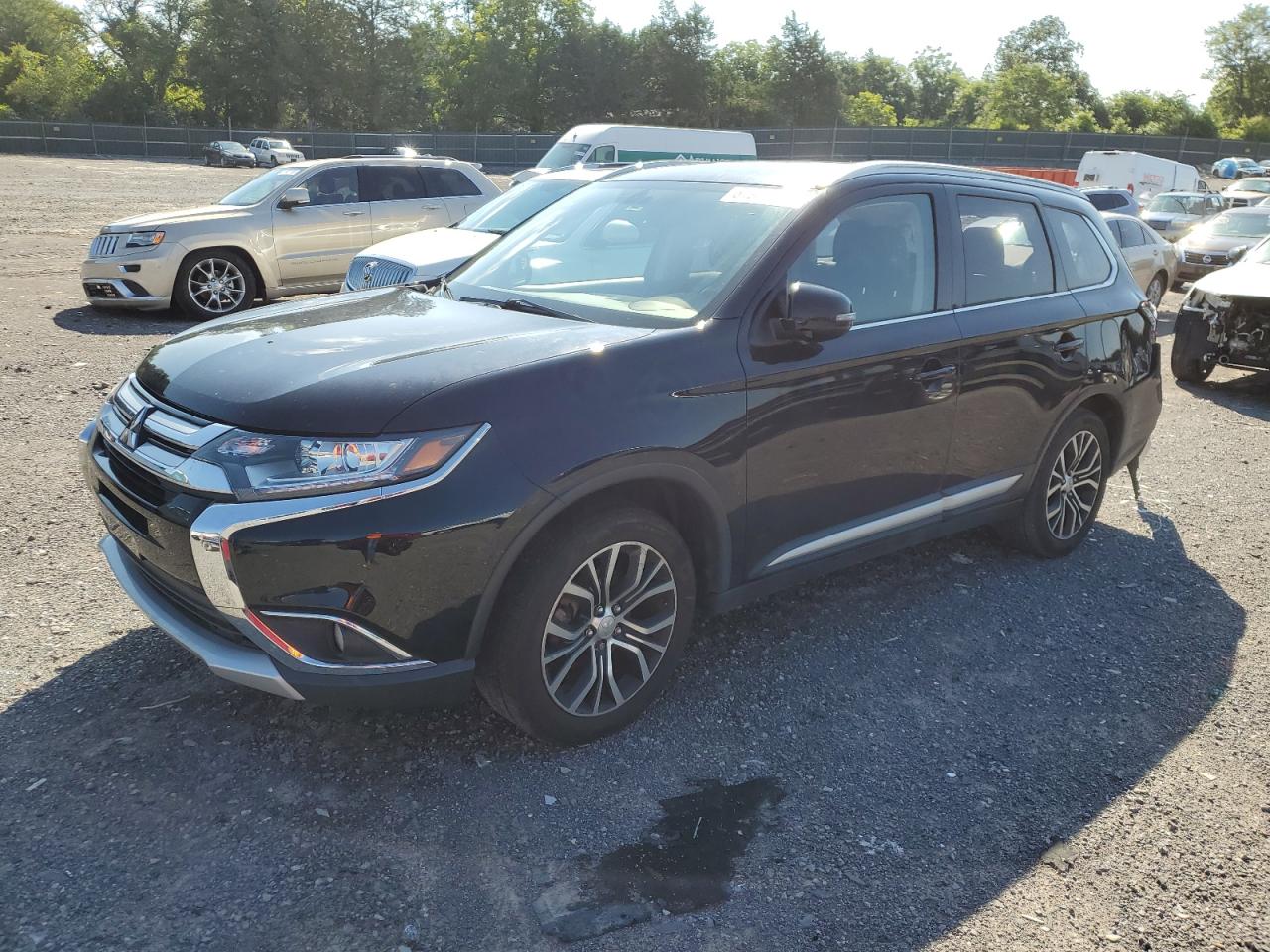 MITSUBISHI OUTLANDER 2017 ja4ad3a35hz026047