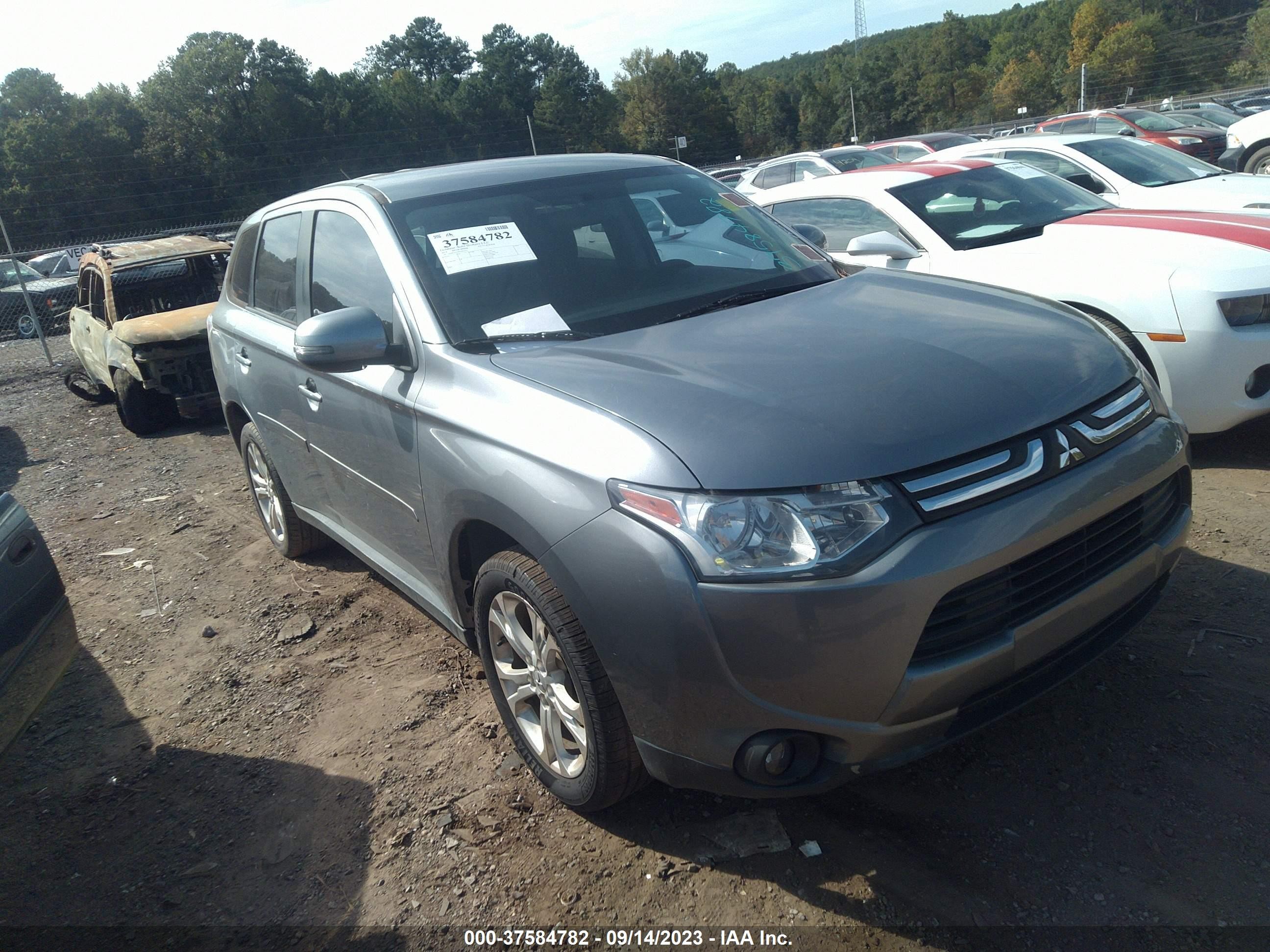 MITSUBISHI OUTLANDER 2014 ja4ad3a3xez013516