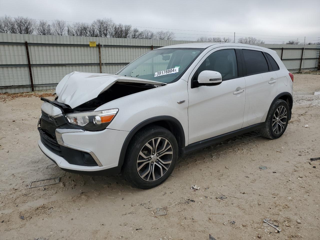 MITSUBISHI OUTLANDER 2017 ja4ap3auxhz005243