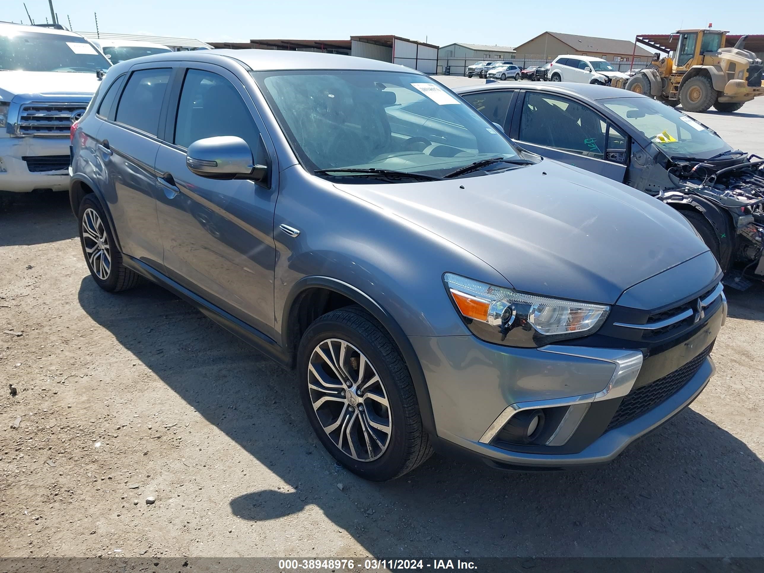 MITSUBISHI OUTLANDER 2018 ja4ap3aw3ju013642