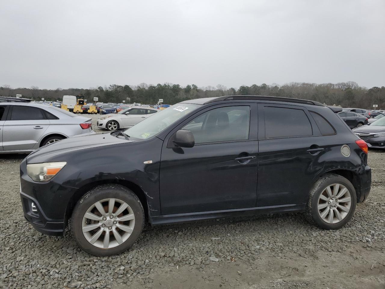 MITSUBISHI OUTLANDER 2011 ja4ar4au1bz003825