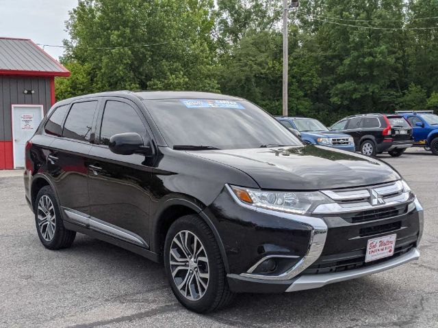 MITSUBISHI OUTLANDER 2017 ja4az2a32hz033713