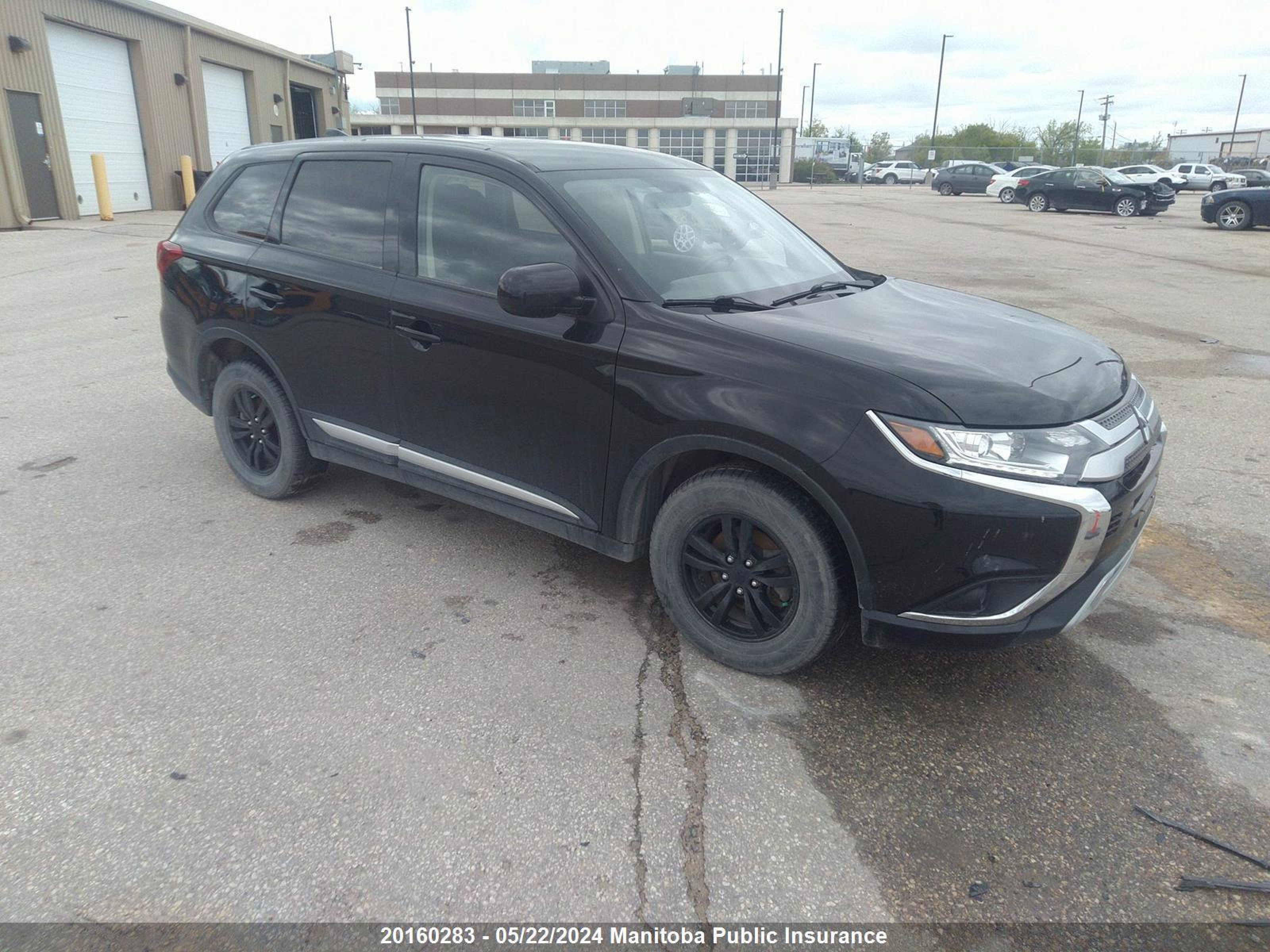 MITSUBISHI OUTLANDER 2019 ja4az2a33kz608554