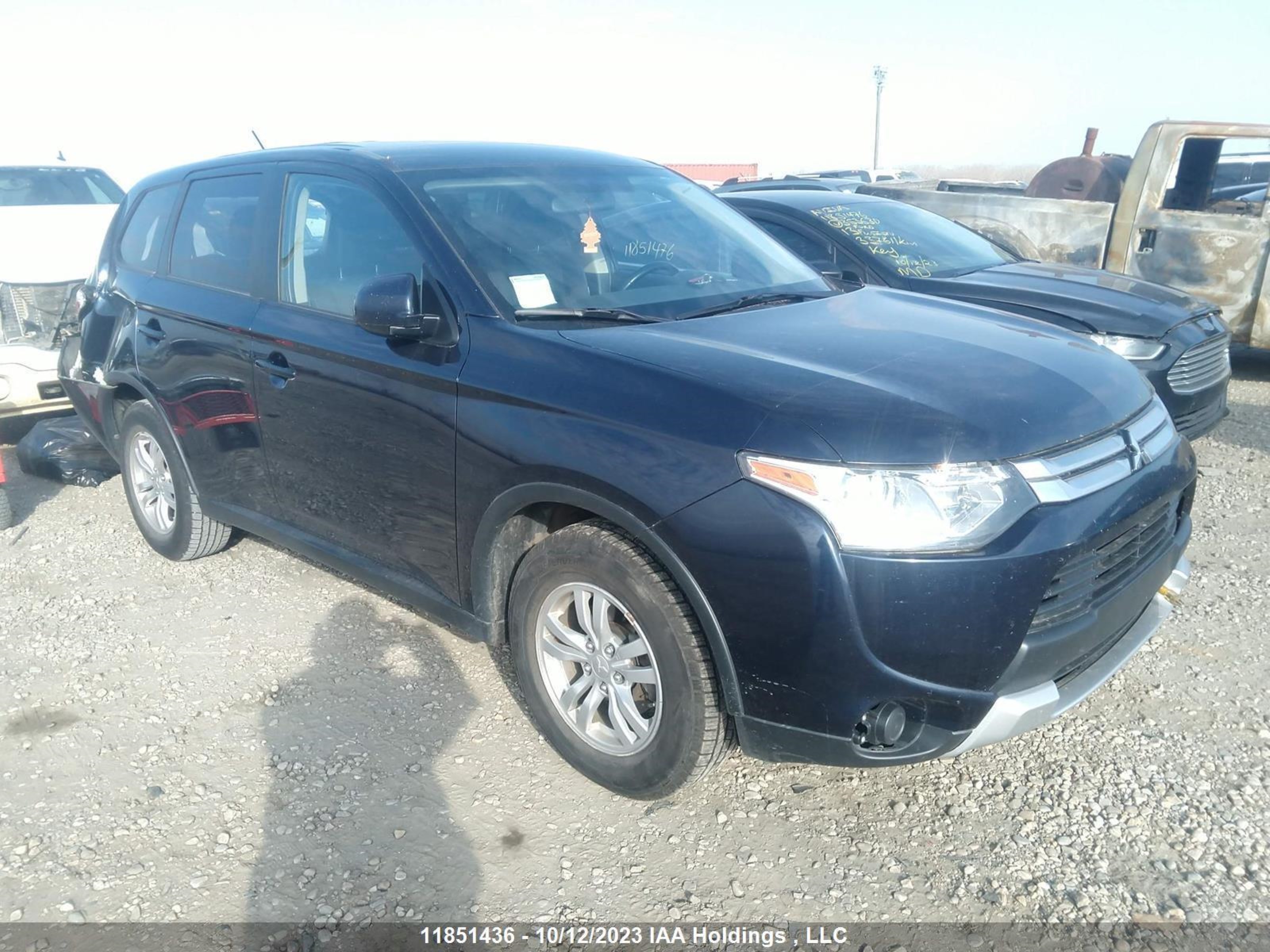 MITSUBISHI OUTLANDER 2015 ja4az2a34fz601750