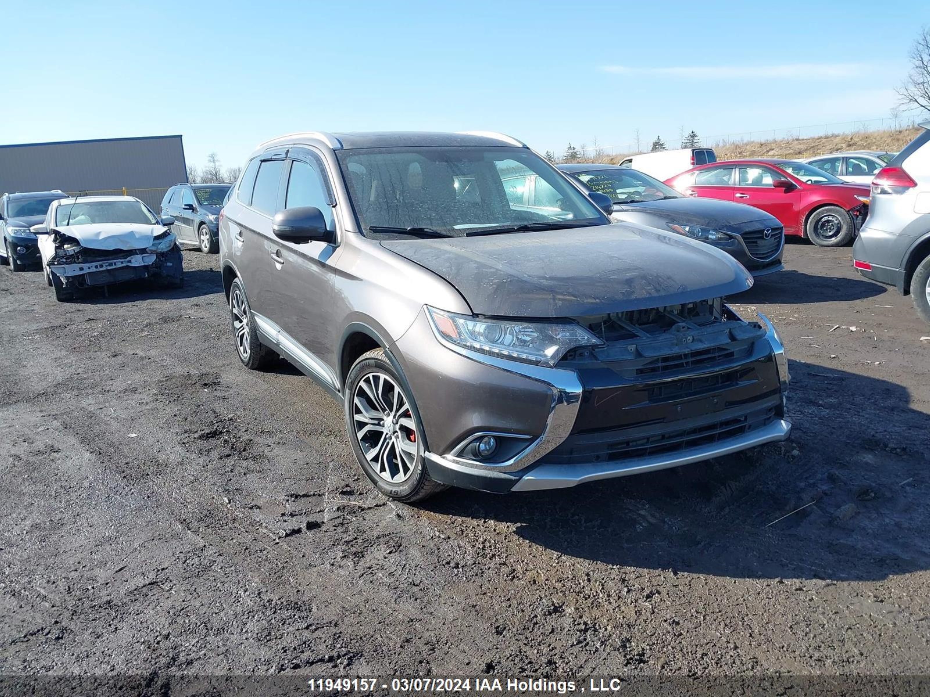 MITSUBISHI OUTLANDER 2017 ja4az2a34hz601007