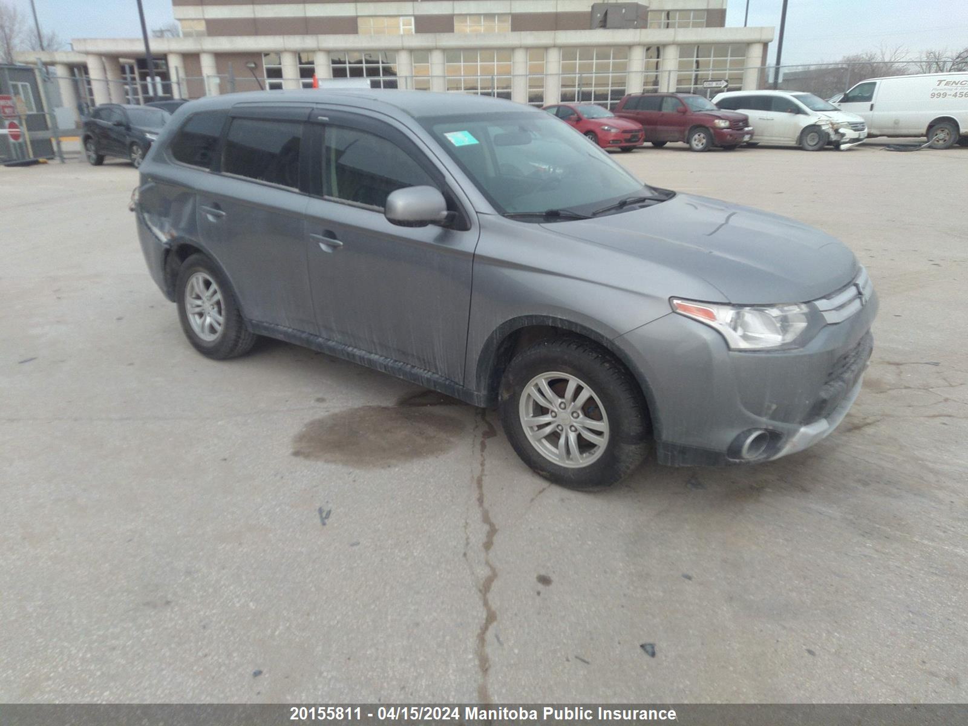 MITSUBISHI OUTLANDER 2015 ja4az2a35fz601501