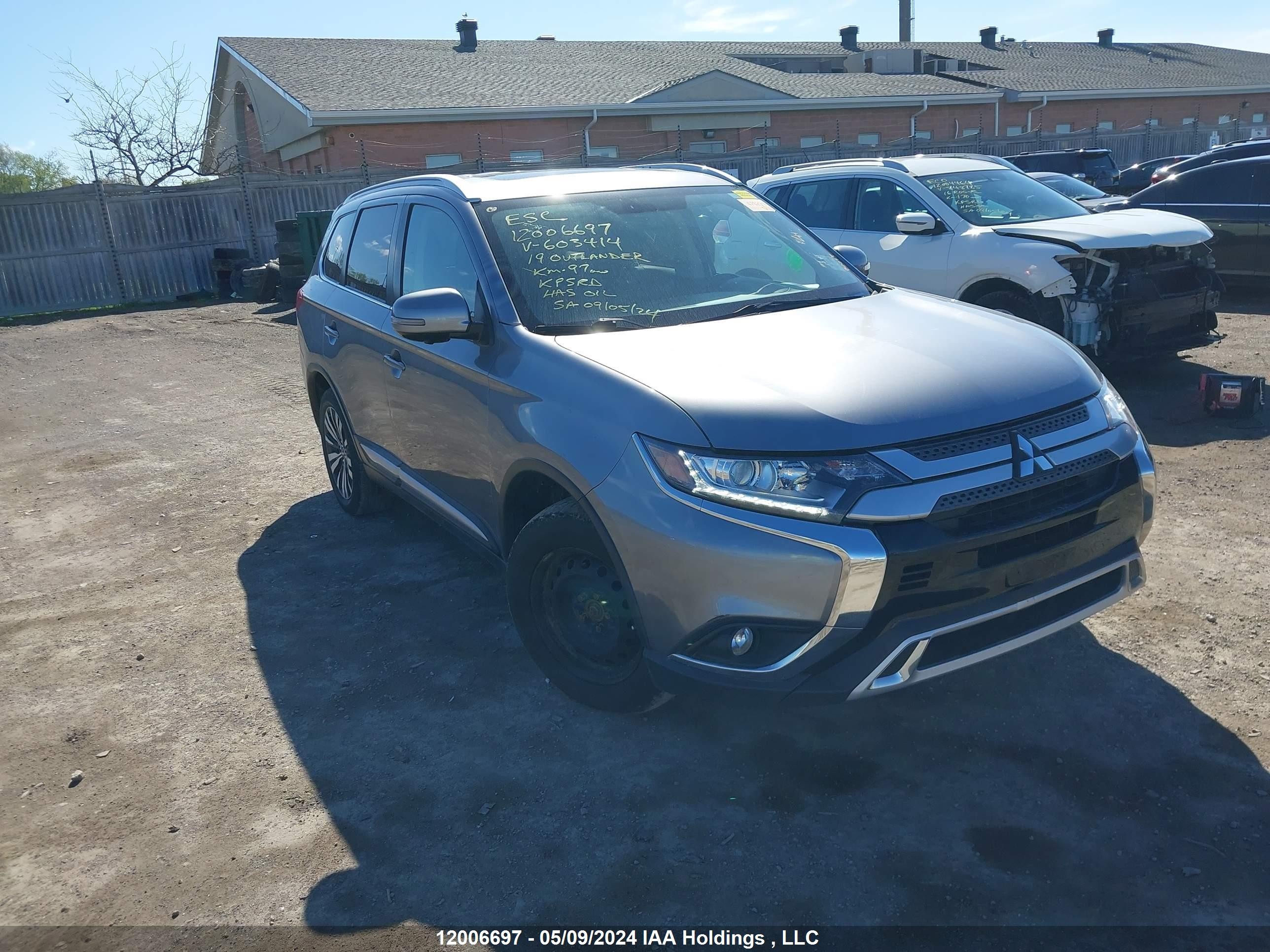 MITSUBISHI OUTLANDER 2019 ja4az2a36kz603414