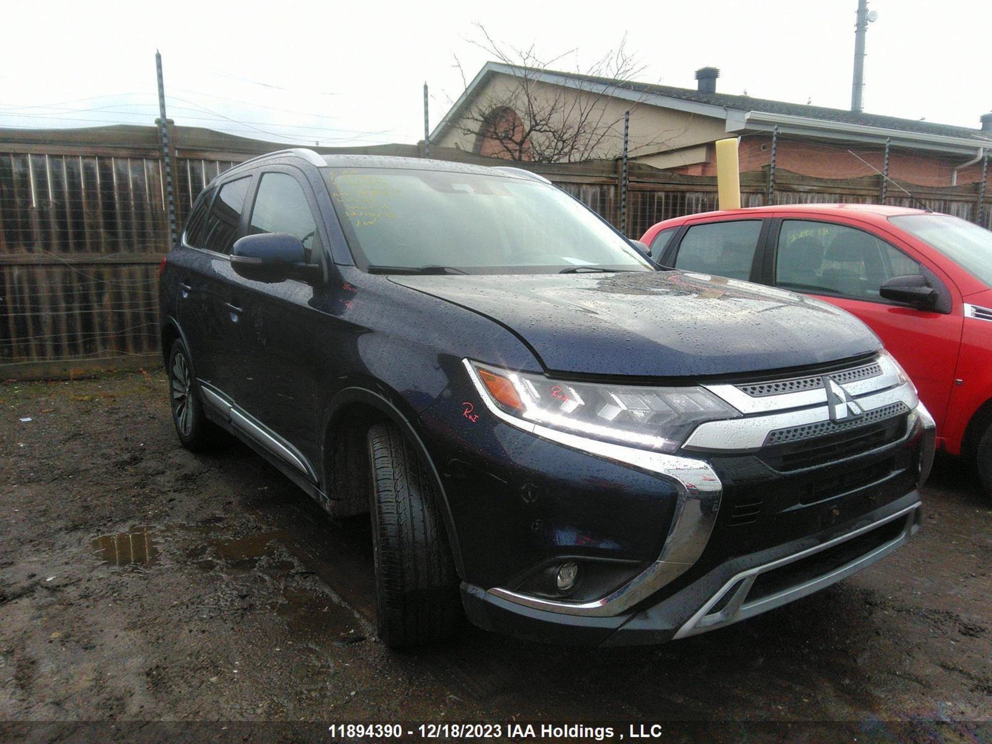 MITSUBISHI OUTLANDER 2020 ja4az2a38lz612276