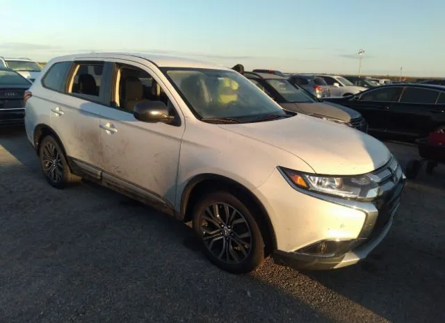 MITSUBISHI OUTLANDER 2017 ja4az2a39hz000255