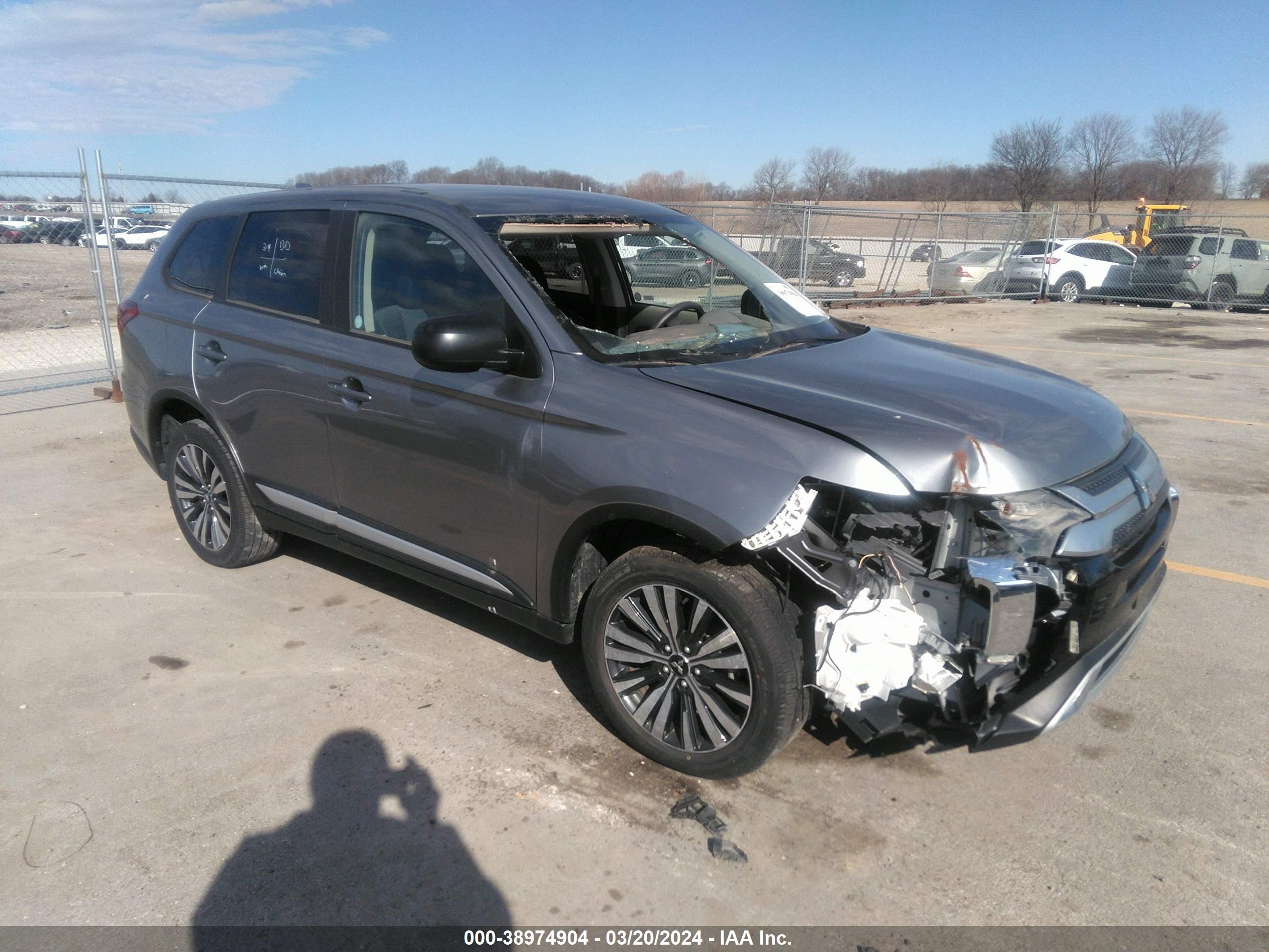 MITSUBISHI OUTLANDER 2020 ja4az3a30lz026001