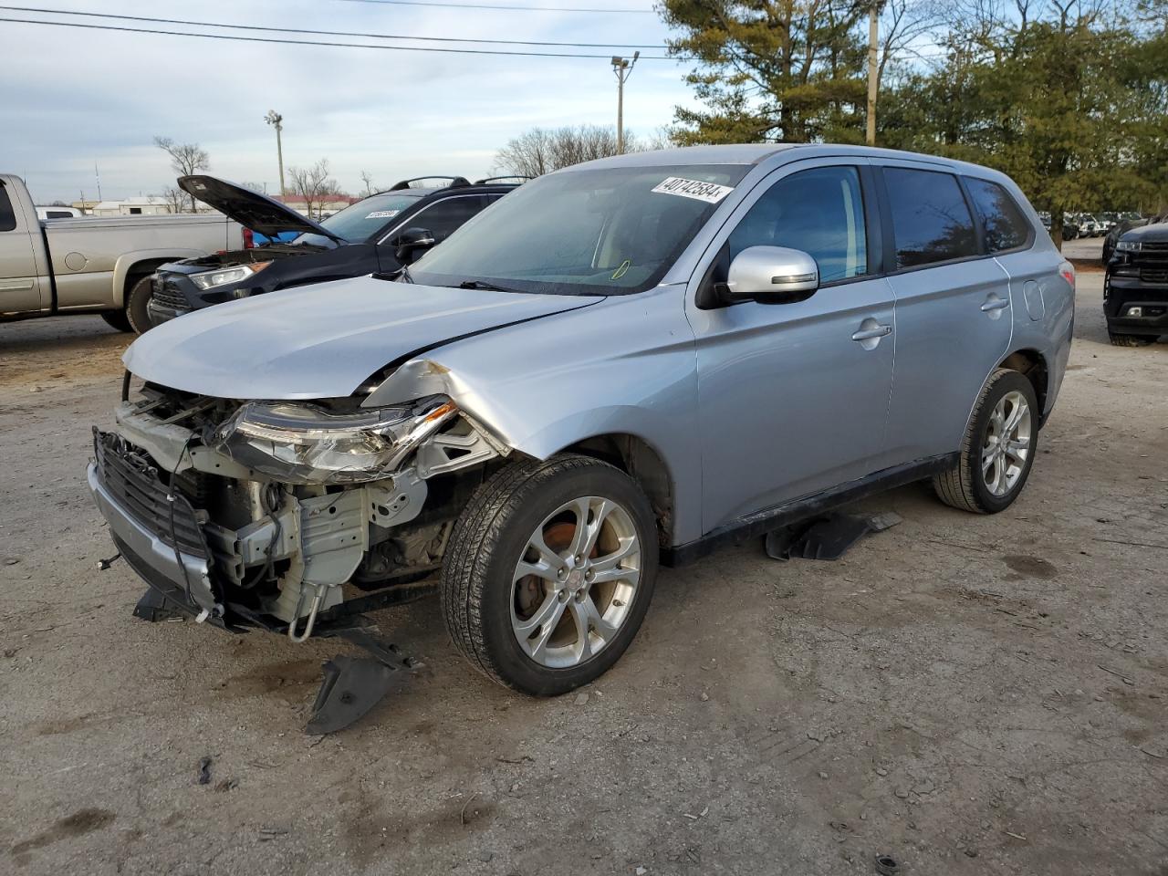 MITSUBISHI OUTLANDER 2014 ja4az3a35ez013568