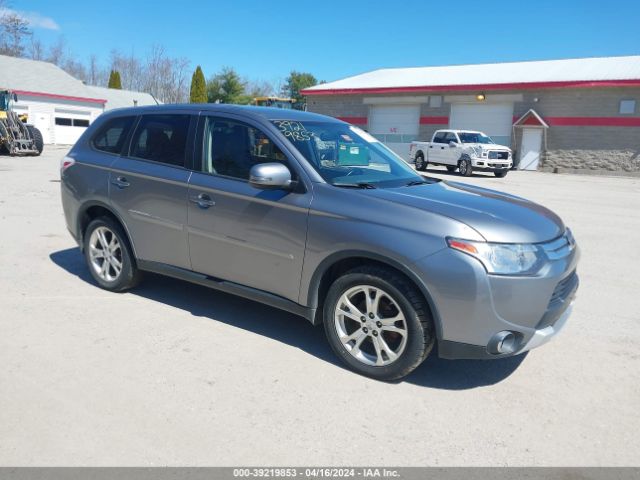 MITSUBISHI OUTLANDER 2015 ja4az3a38fz003036