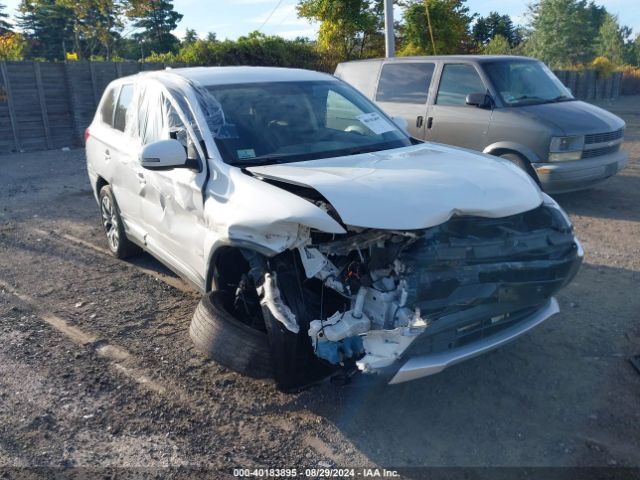 MITSUBISHI OUTLANDER 2017 ja4az3a38hz021474