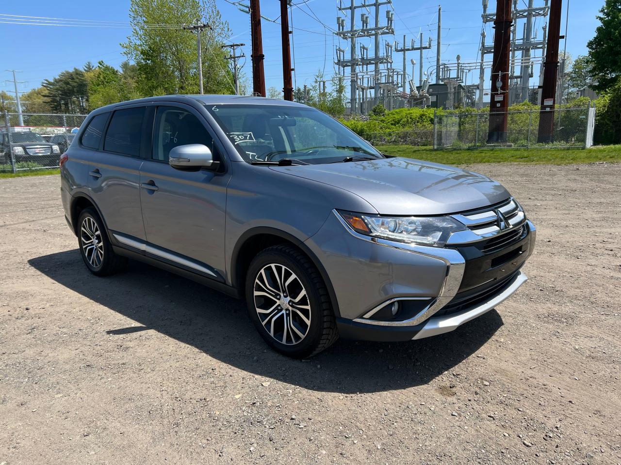 MITSUBISHI OUTLANDER 2018 ja4az3a39jj003375