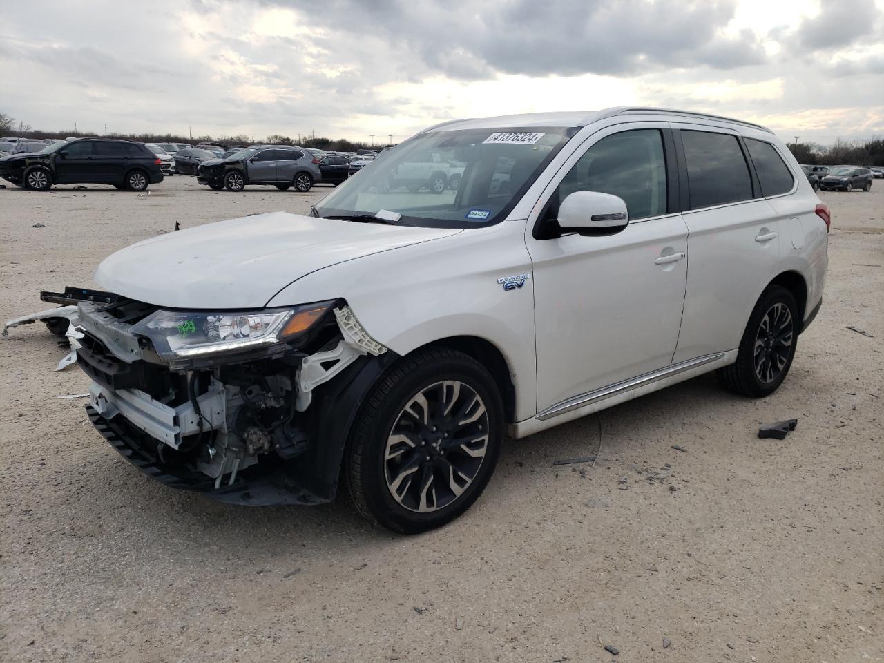 MITSUBISHI OUTLANDER 2018 ja4j24a51jz029997