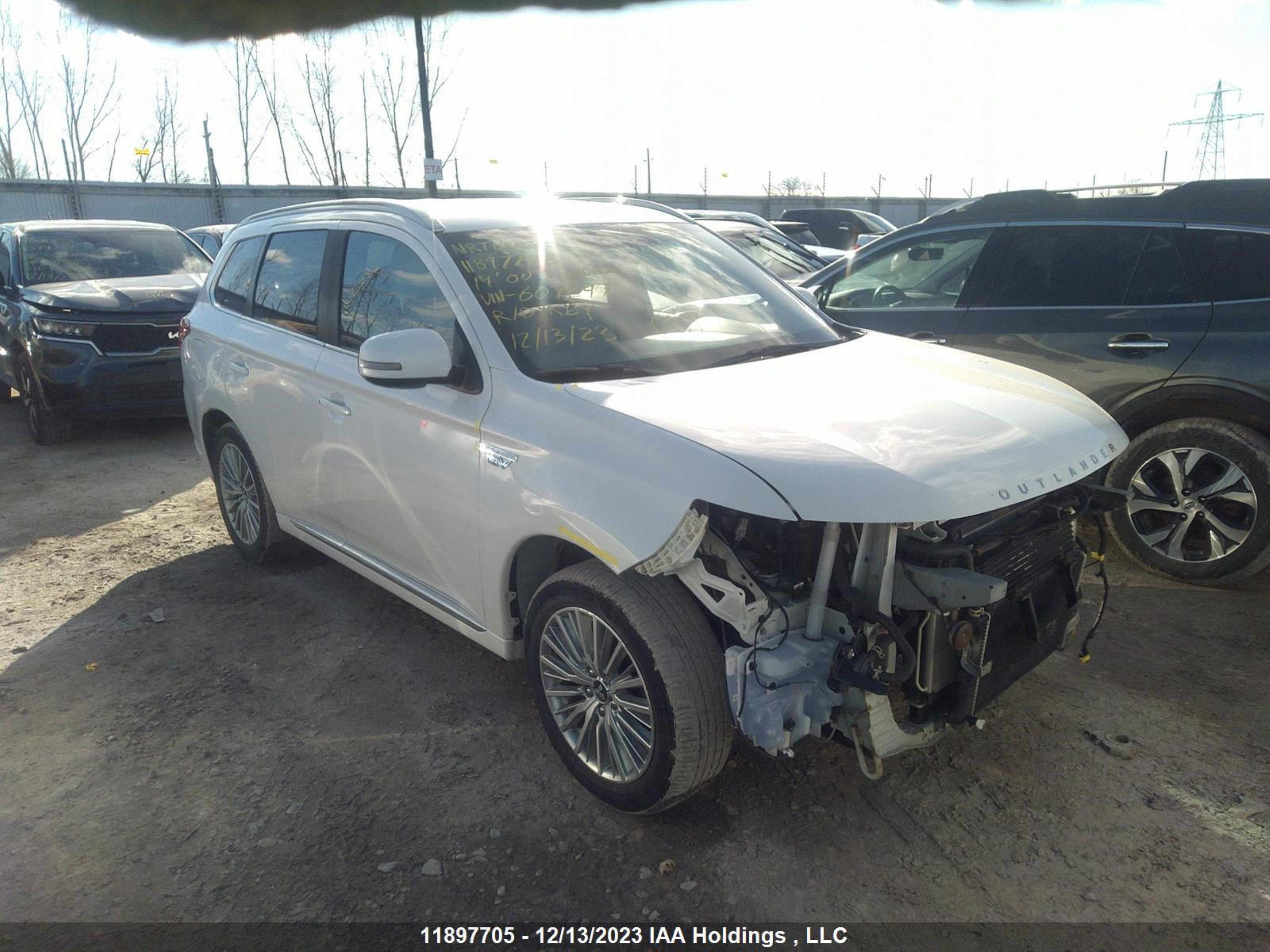 MITSUBISHI OUTLANDER 2019 ja4j24a59kz607247