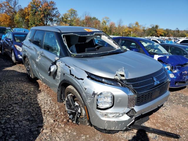 MITSUBISHI OUTLANDER 2022 ja4j4ua81nz020842