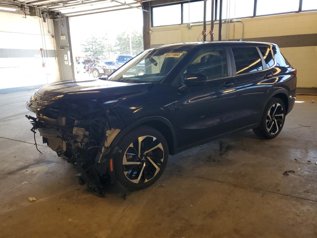 MITSUBISHI OUTLANDER 2022 ja4j4ua82nz027878