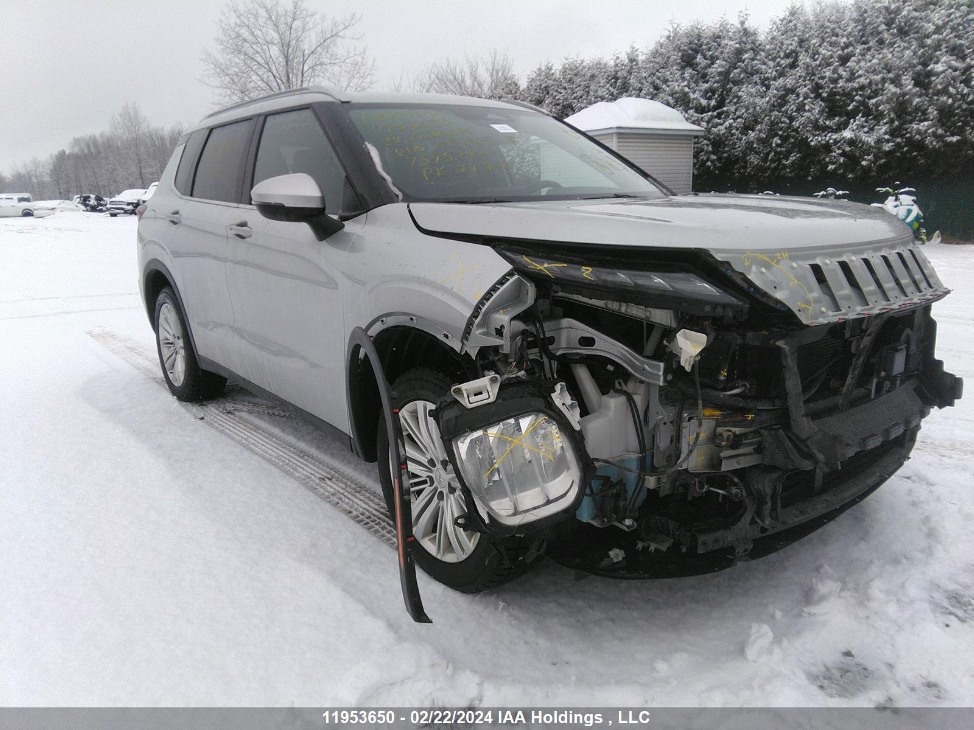 MITSUBISHI OUTLANDER 2022 ja4j4ua82nz615005