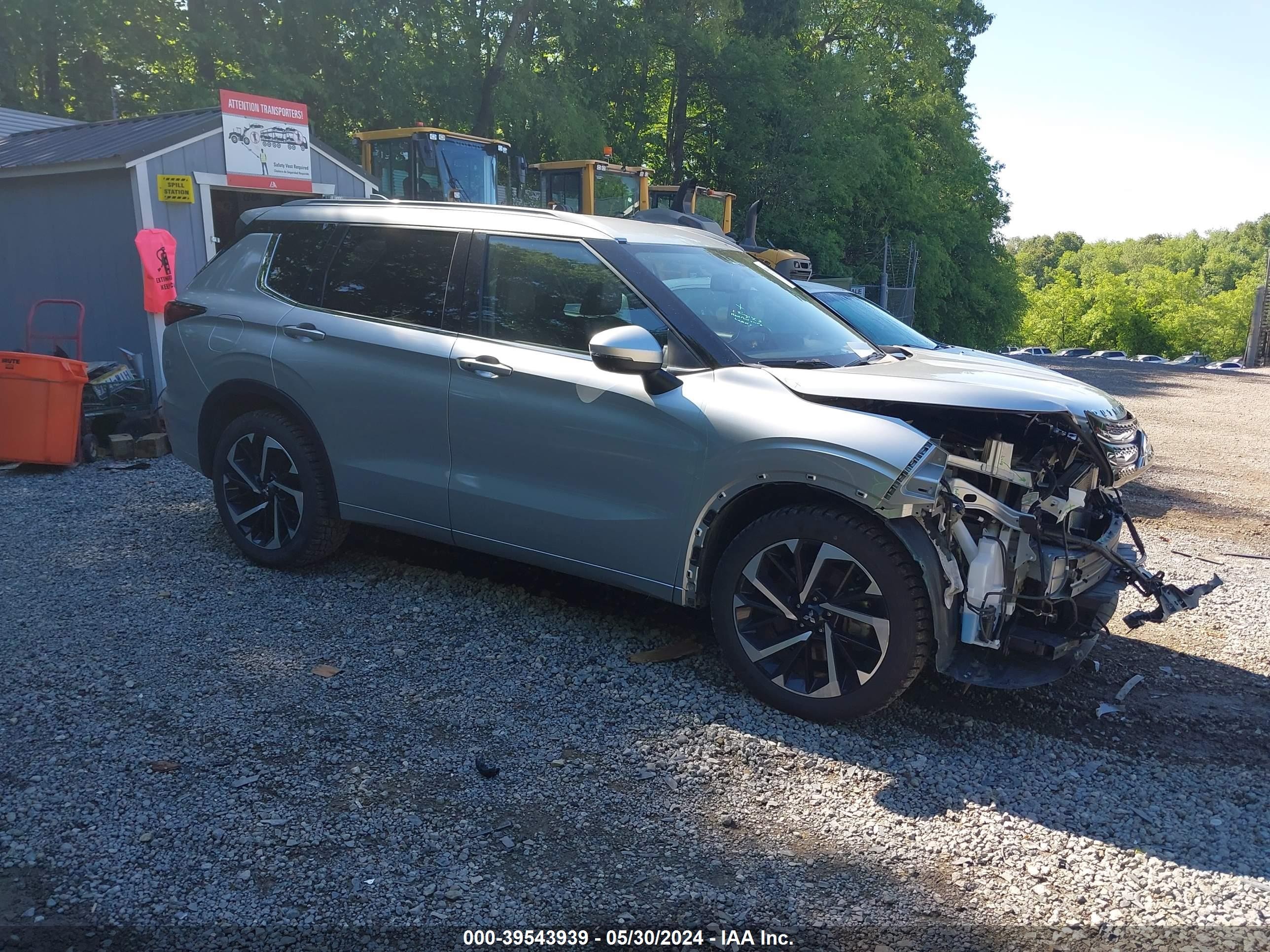 MITSUBISHI OUTLANDER 2022 ja4j4va83nz072818