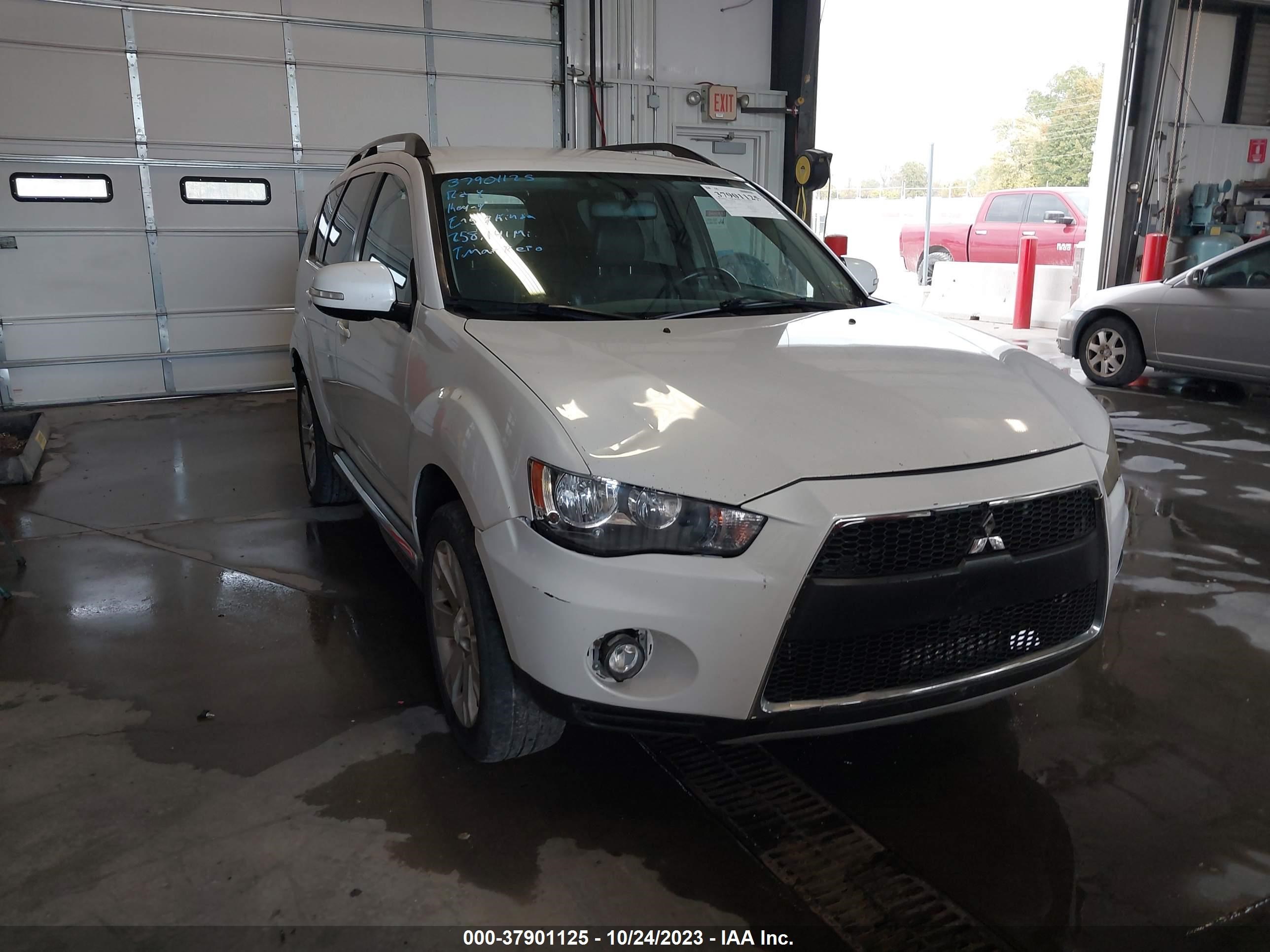 MITSUBISHI OUTLANDER 2011 ja4jt3aw0bu031030