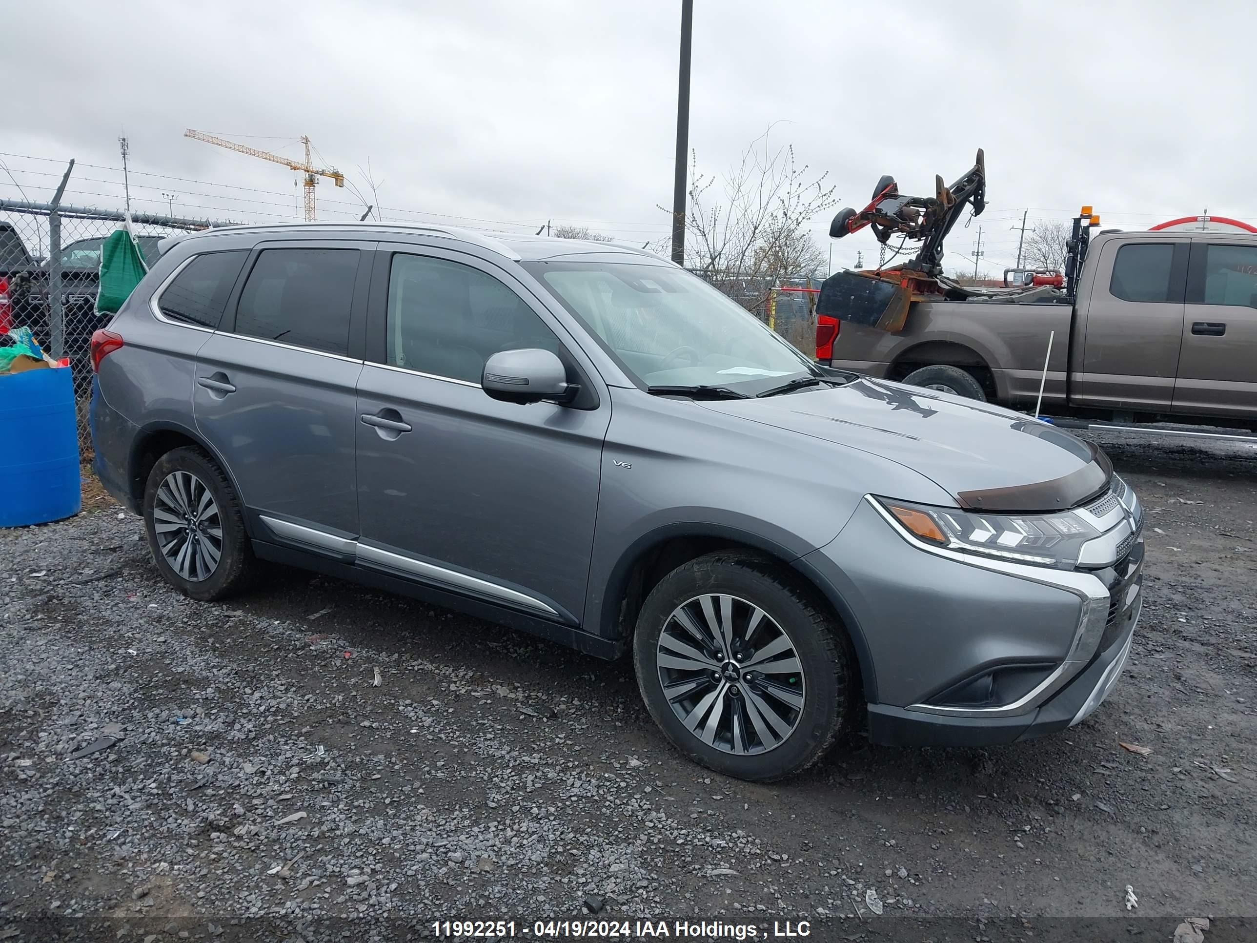 MITSUBISHI OUTLANDER 2019 ja4jz4ax8kz601047