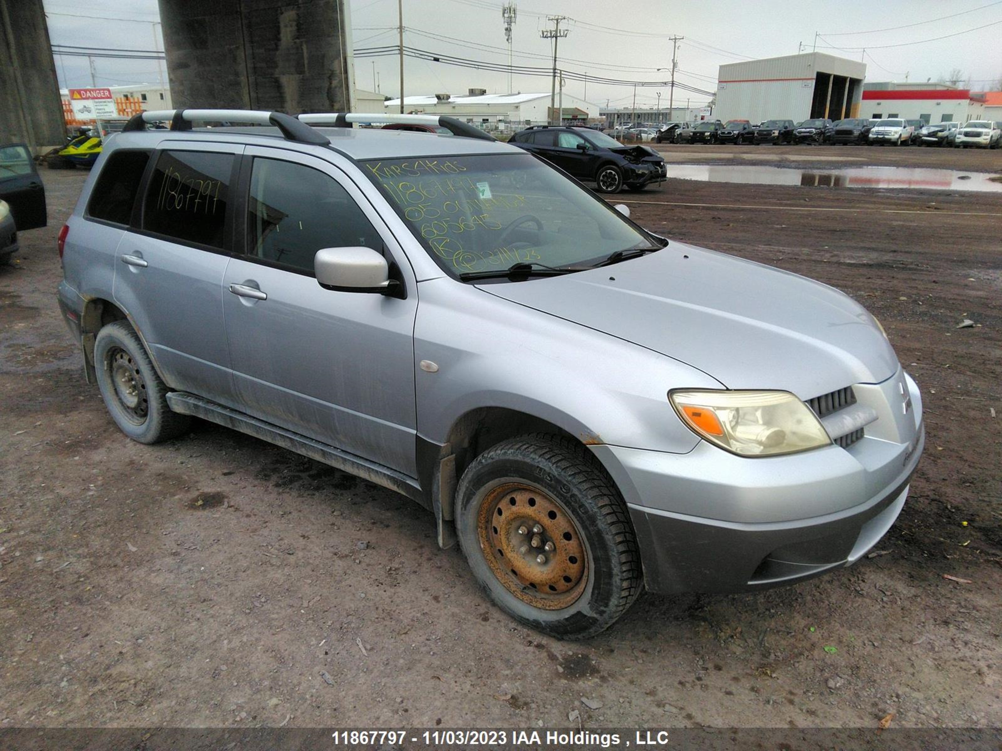 MITSUBISHI OUTLANDER 2005 ja4lz31fx5u605645