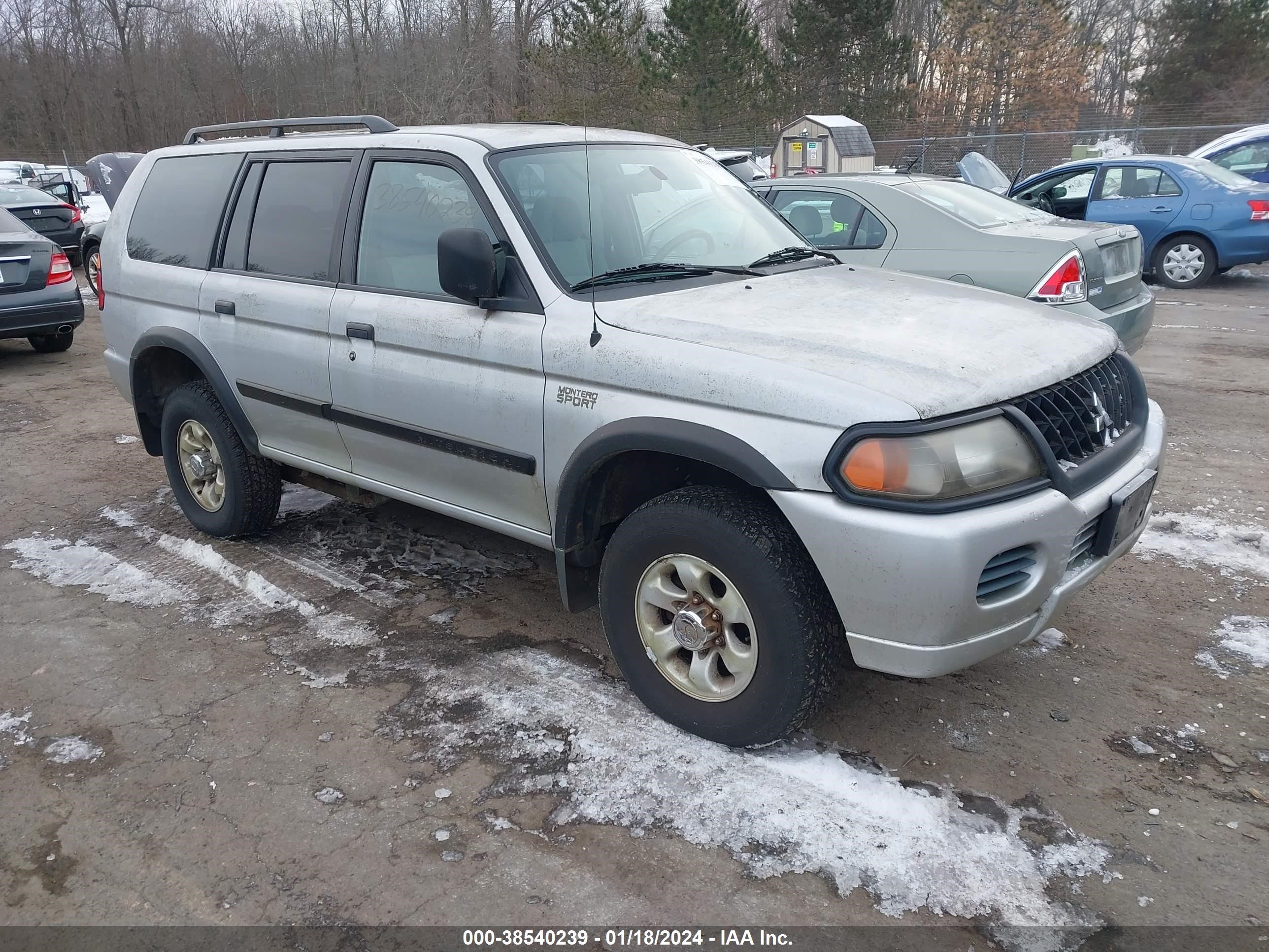 MITSUBISHI MONTERO SPORT 2002 ja4mt21h02j020085