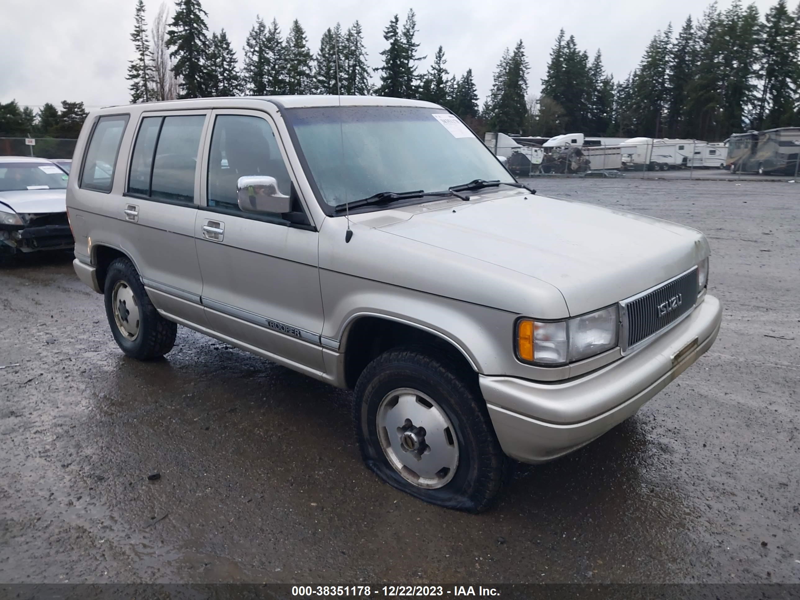 ISUZU TROOPER 1993 jacdh58v8p7902306