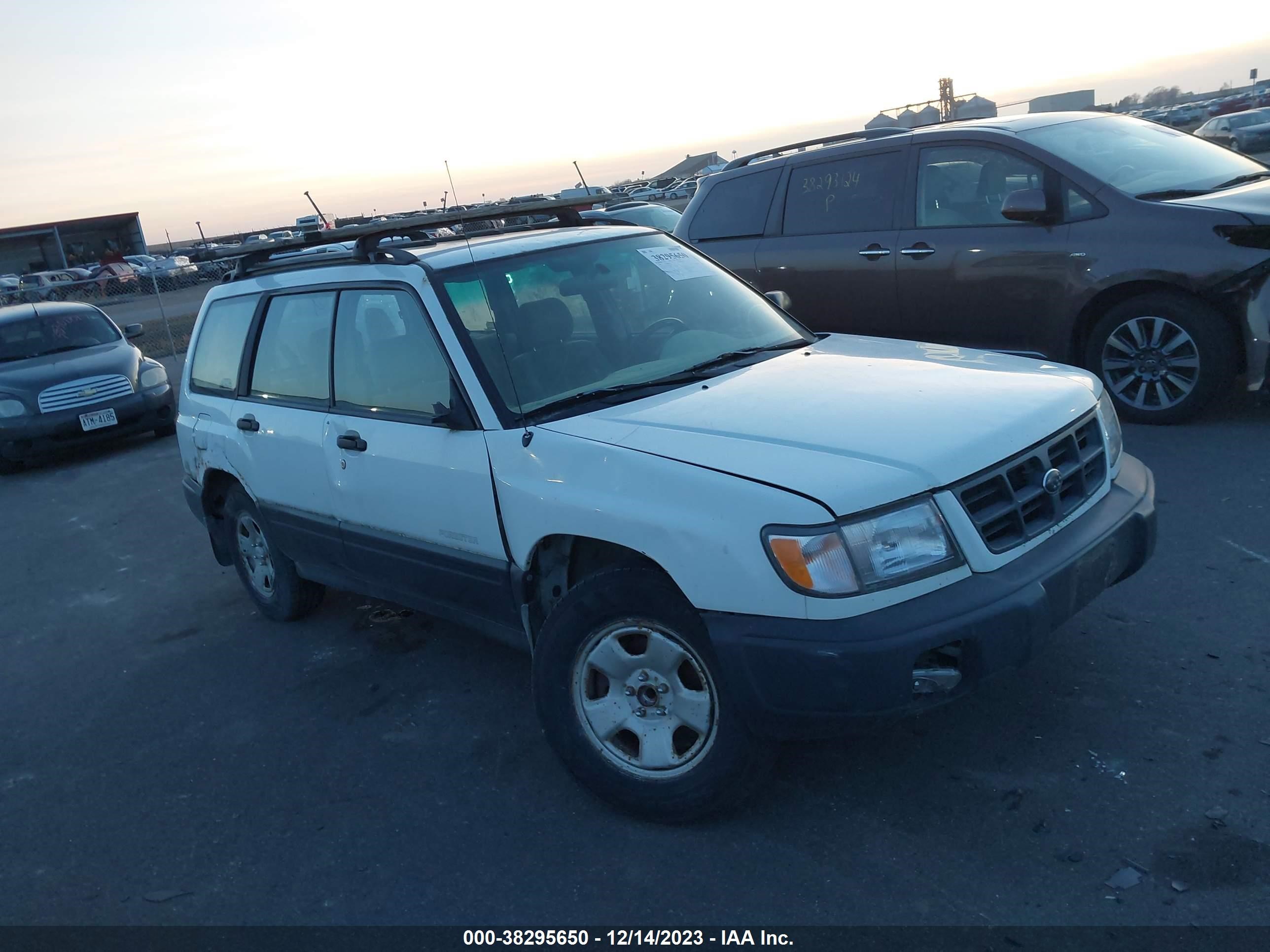 SUBARU FORESTER 1998 jf1sf6351wh751335