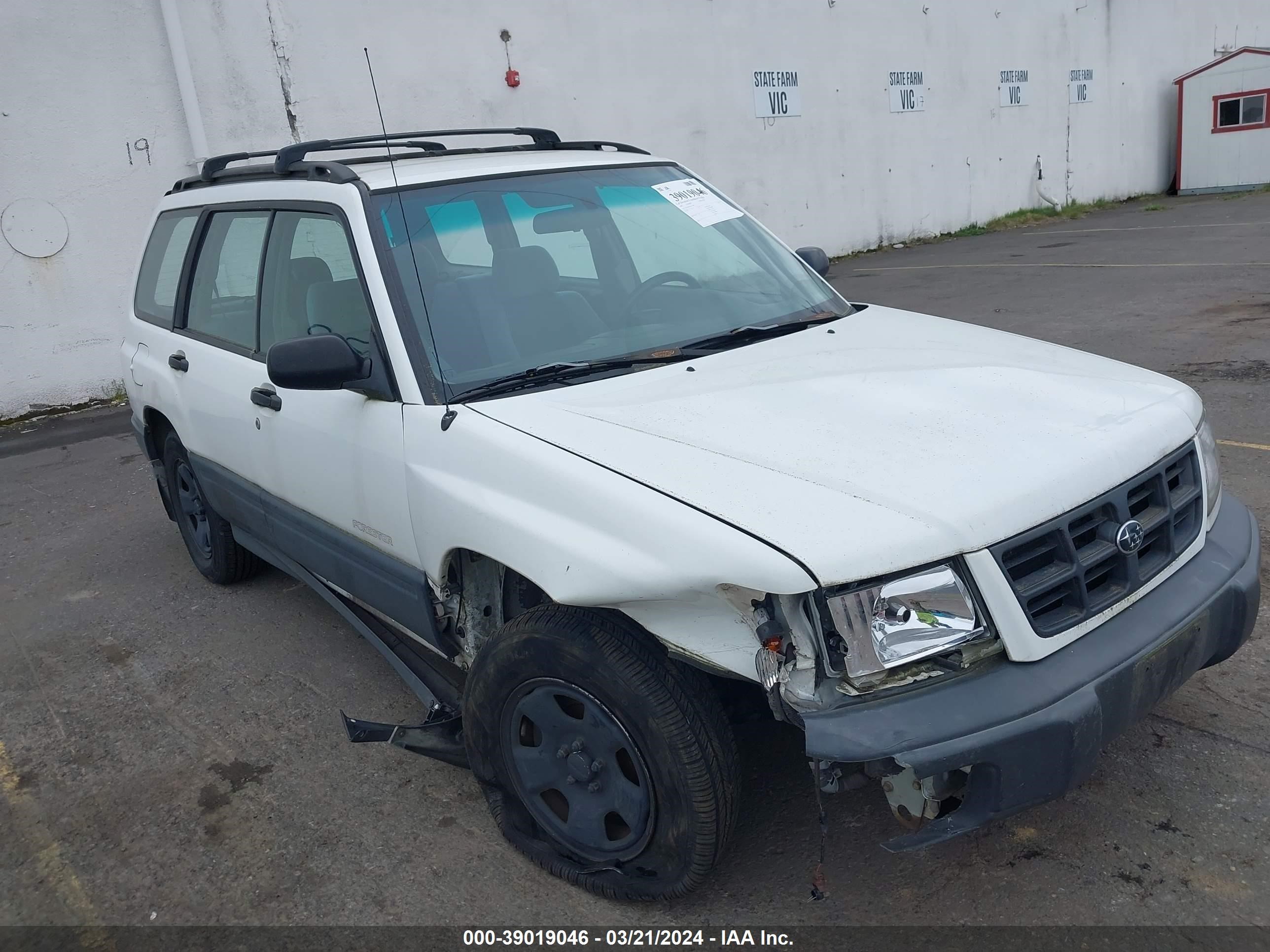 SUBARU FORESTER 1998 jf1sf6353wh751840