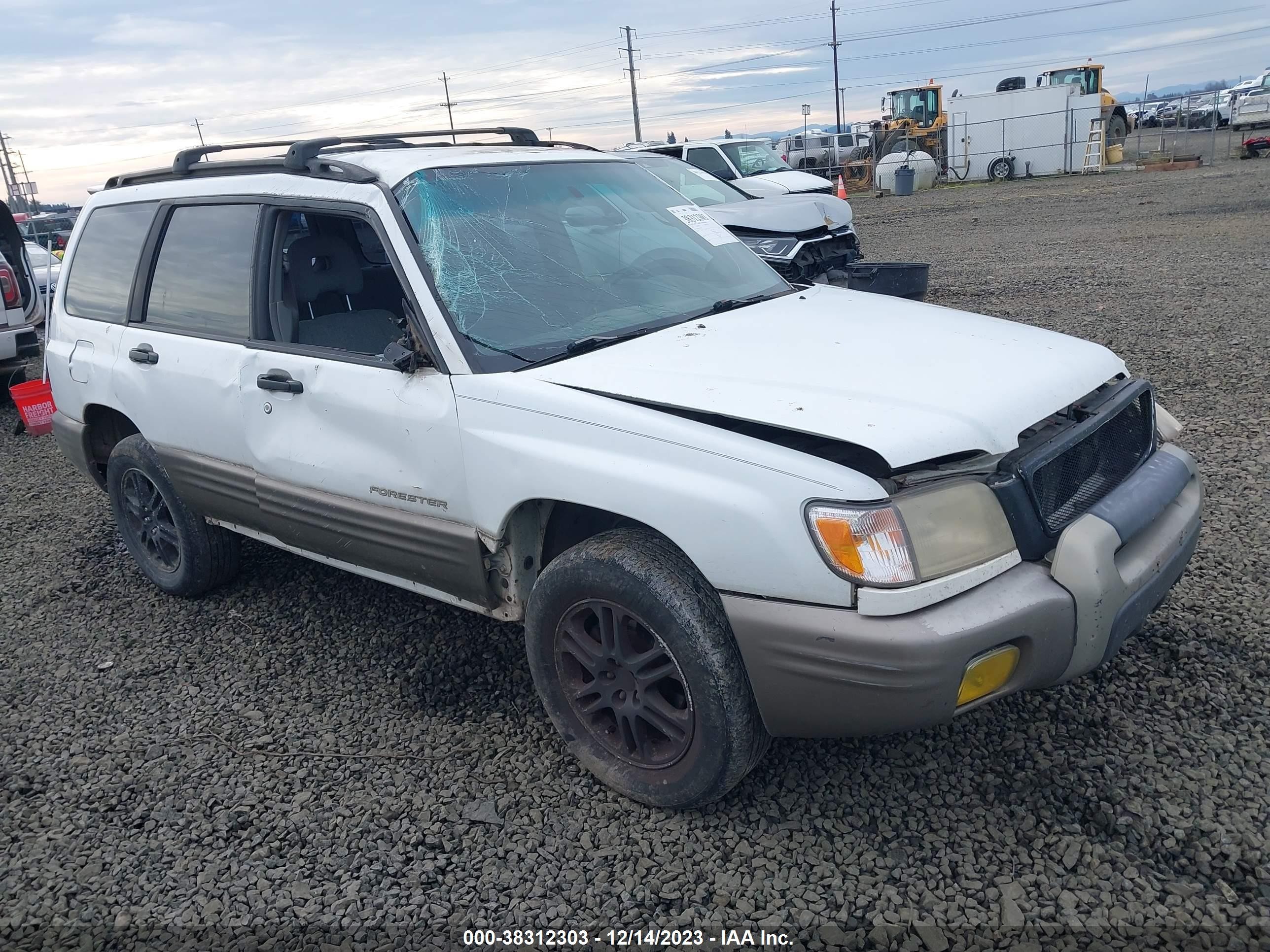 SUBARU FORESTER 2001 jf1sf63551g752163